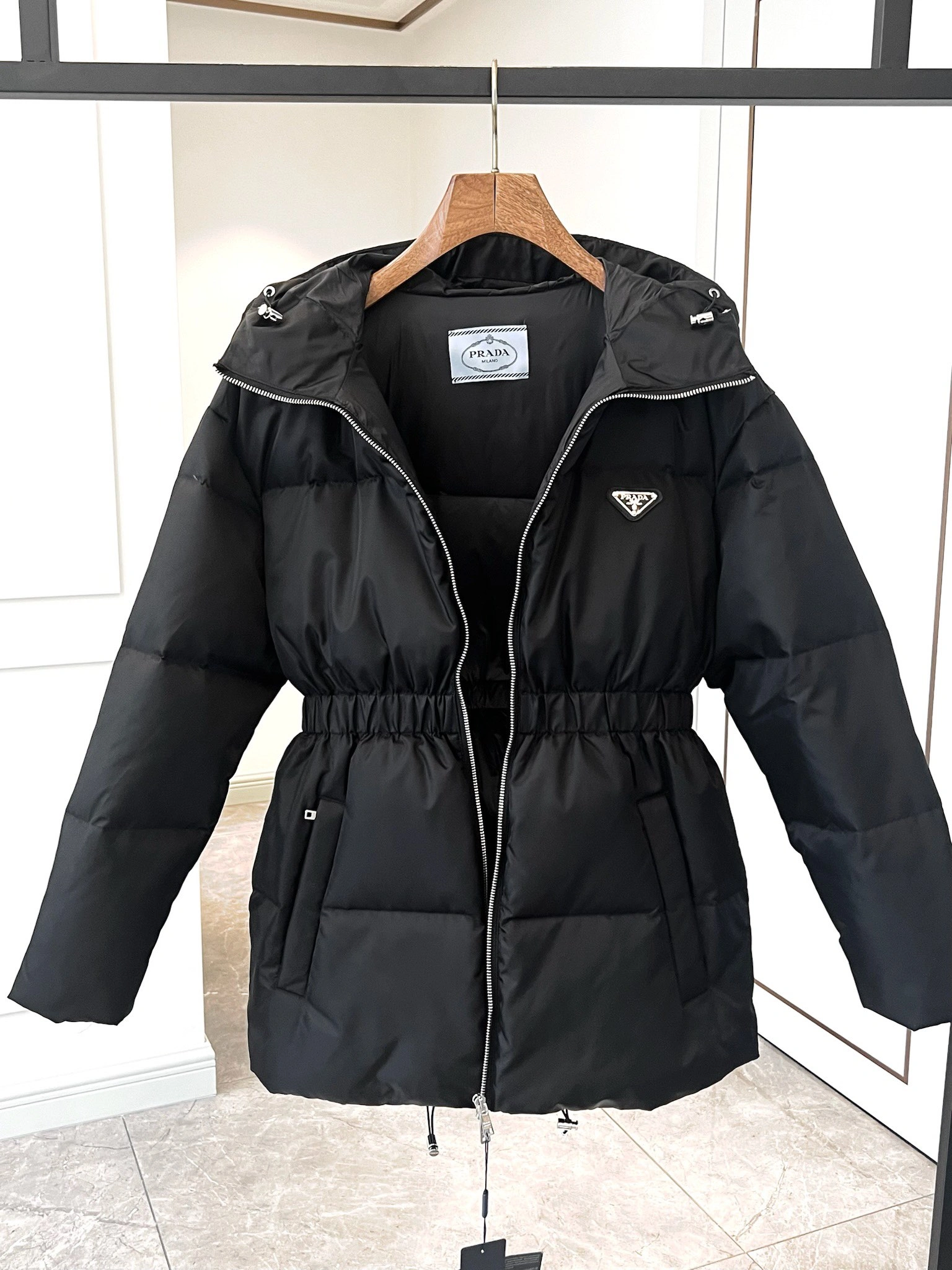Prada Down Jackets Original 172456