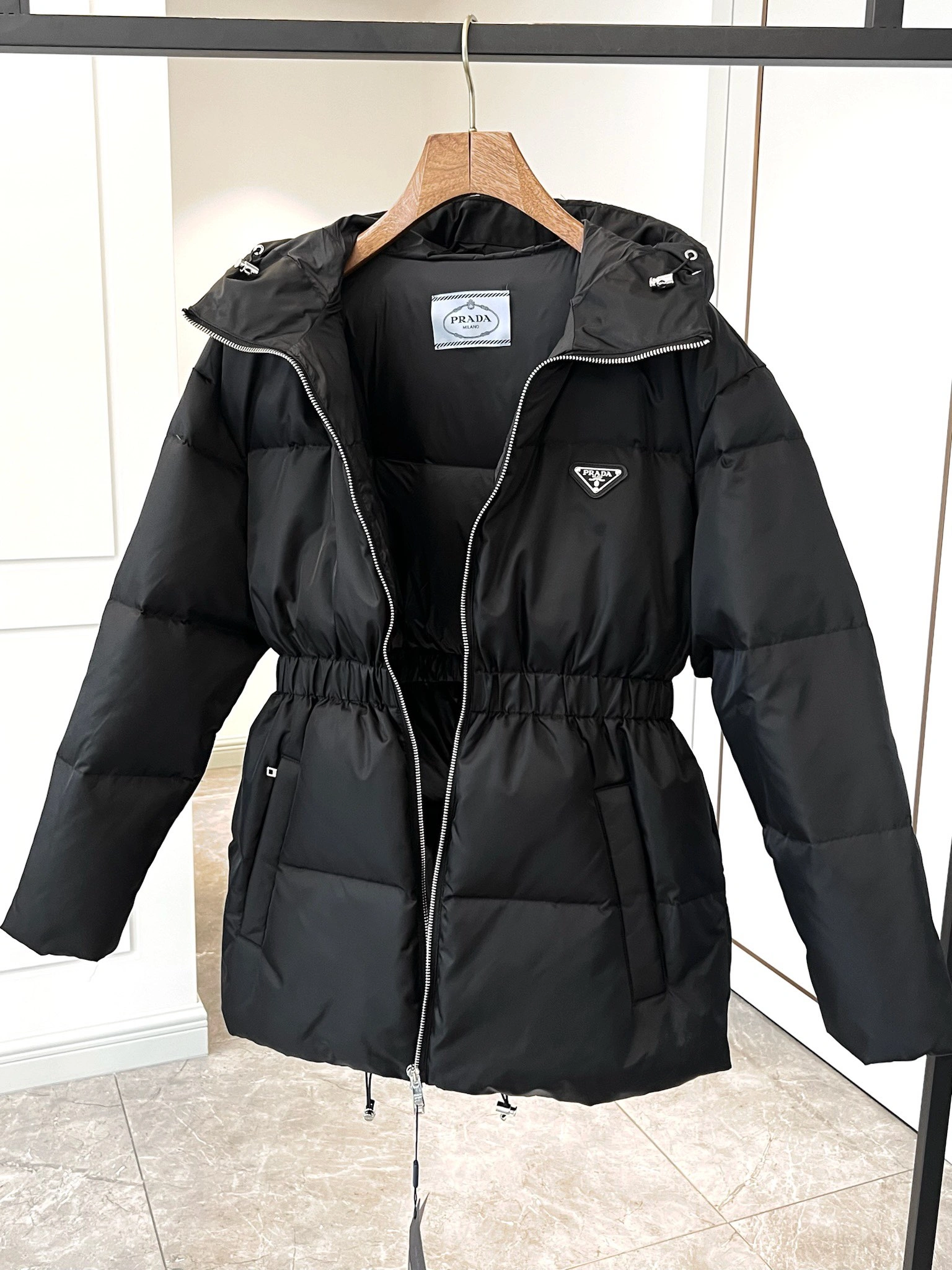 Prada Down Jackets Original 172456