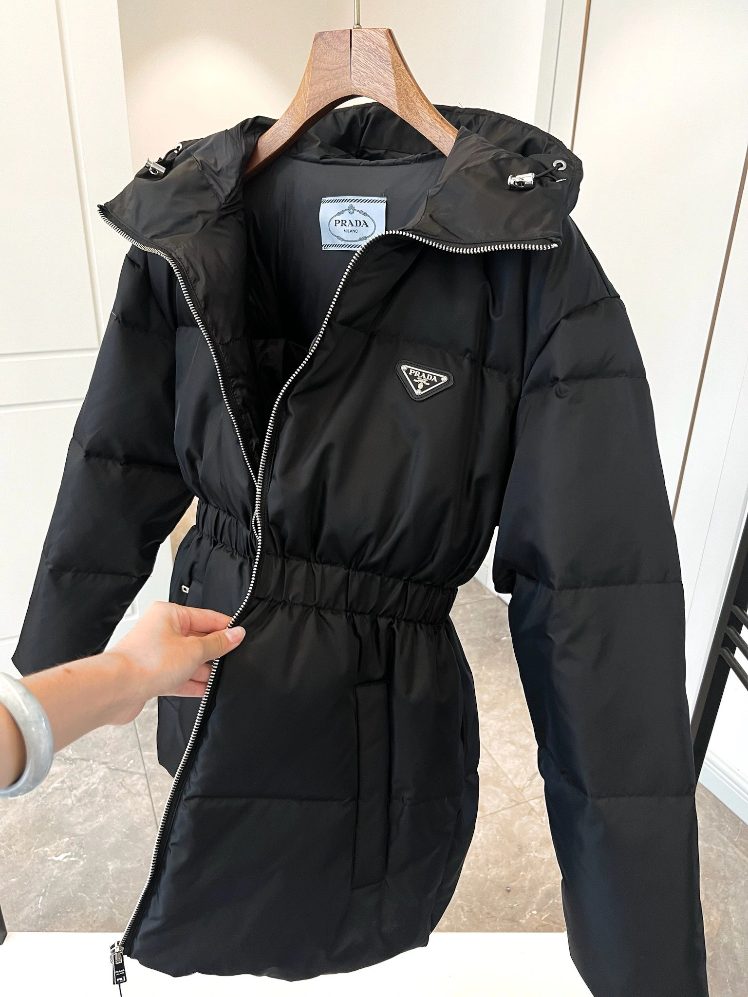 Prada Down Jackets Original 172456