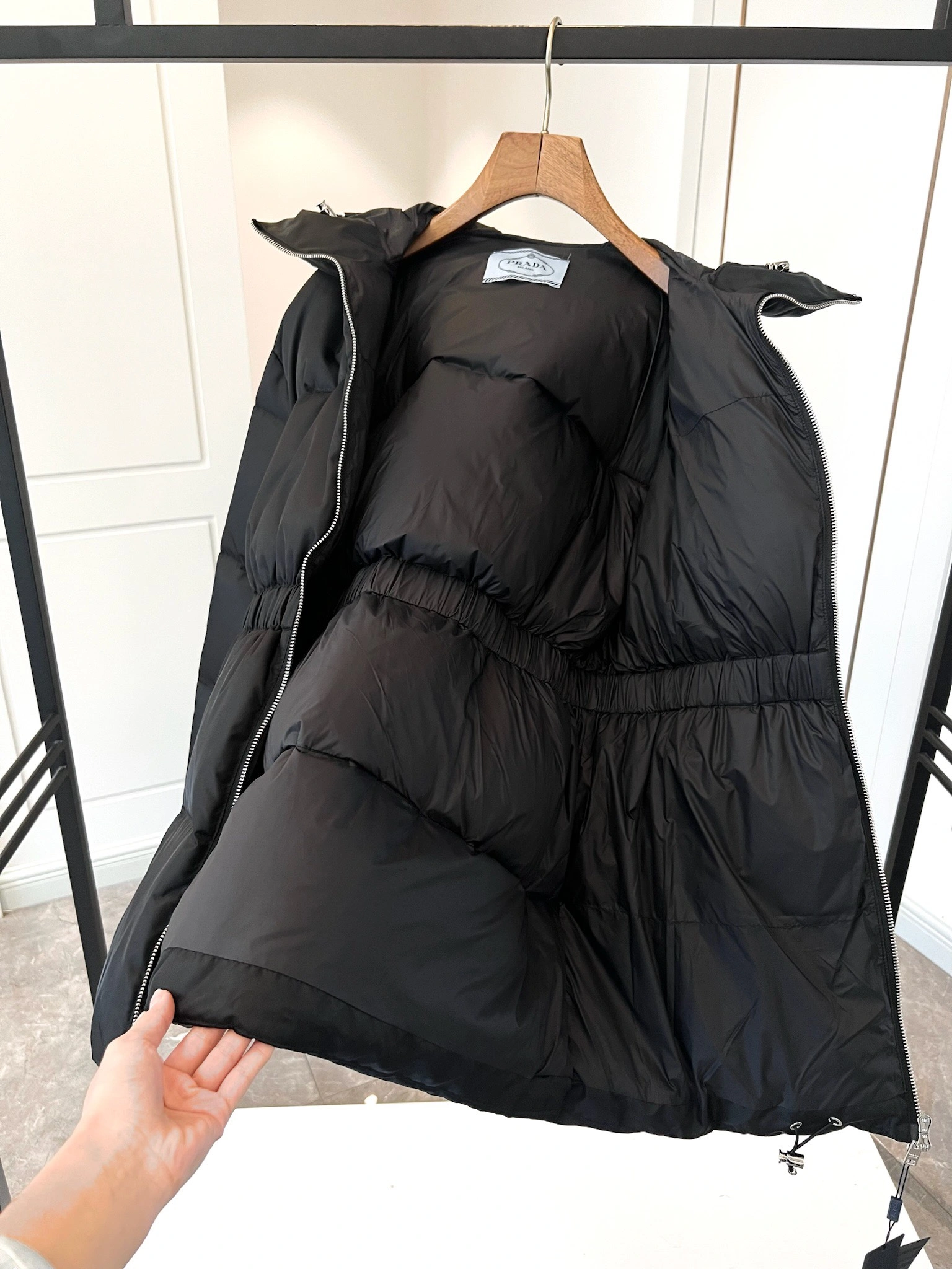 Prada Down Jackets Original 172456