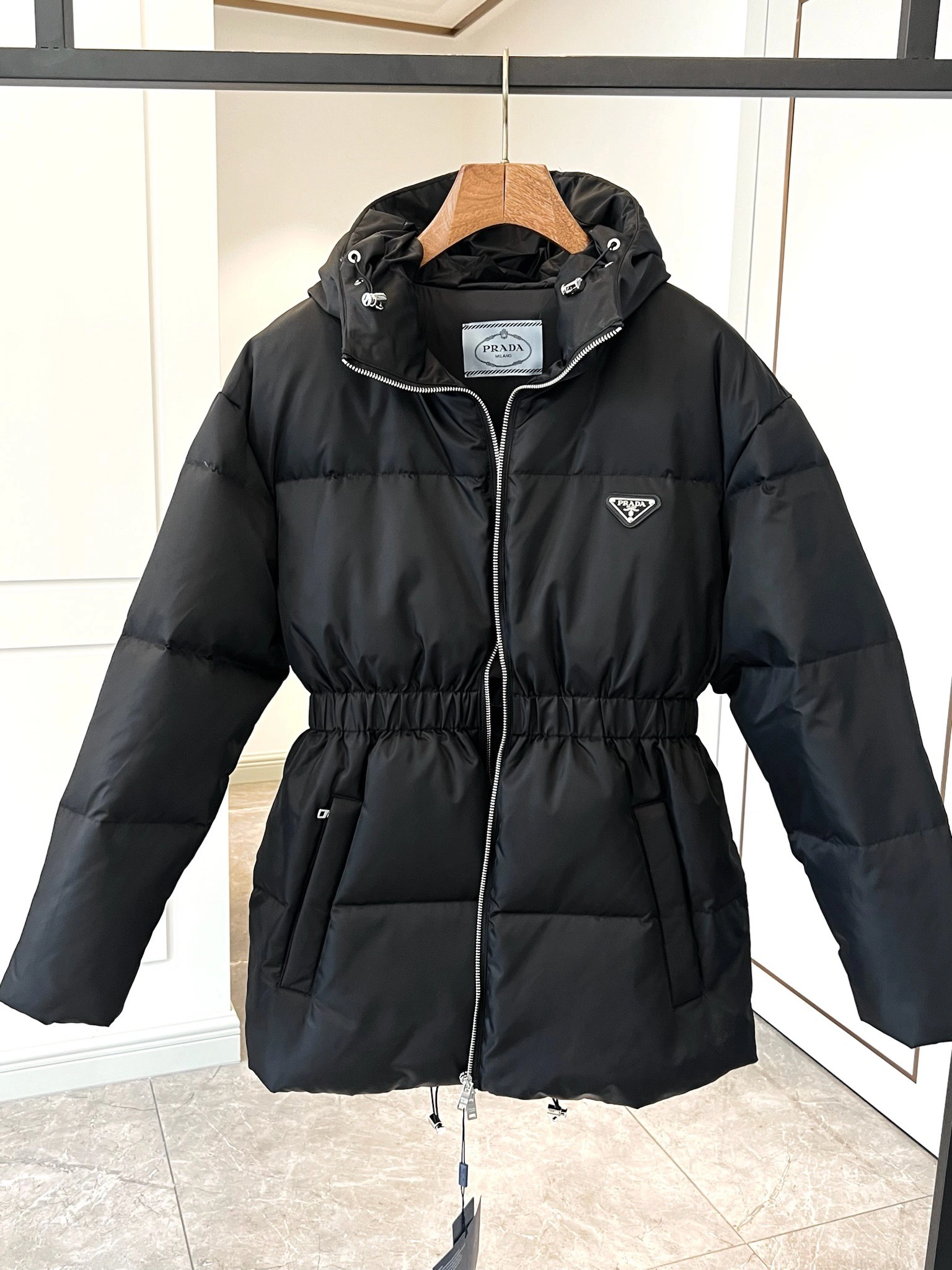 Prada Down Jackets Original 172456