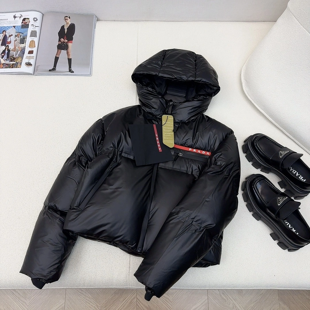 ModernLook Prada Down Jackets 172430