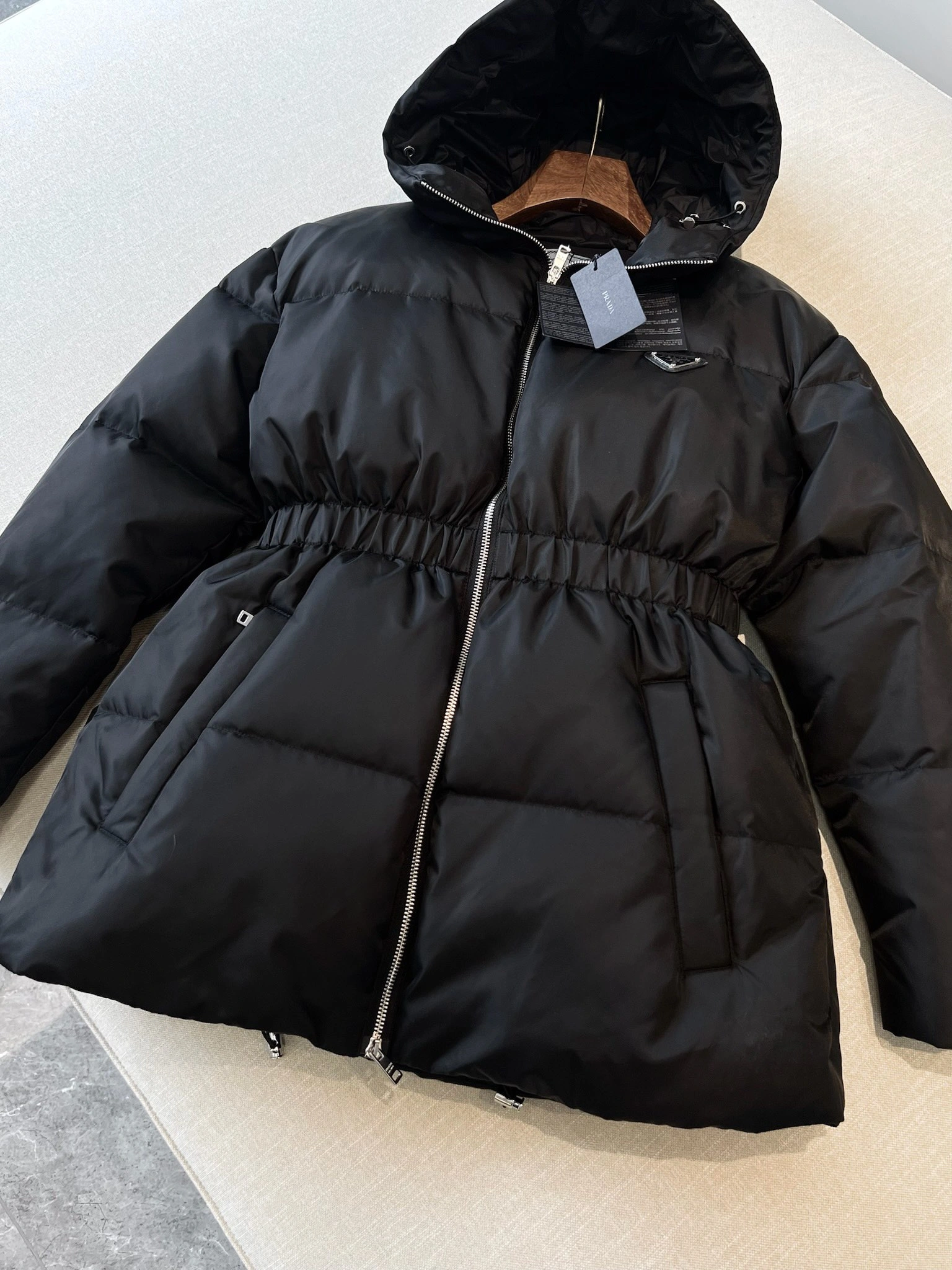 Comfortable Prada Down Jackets 172460