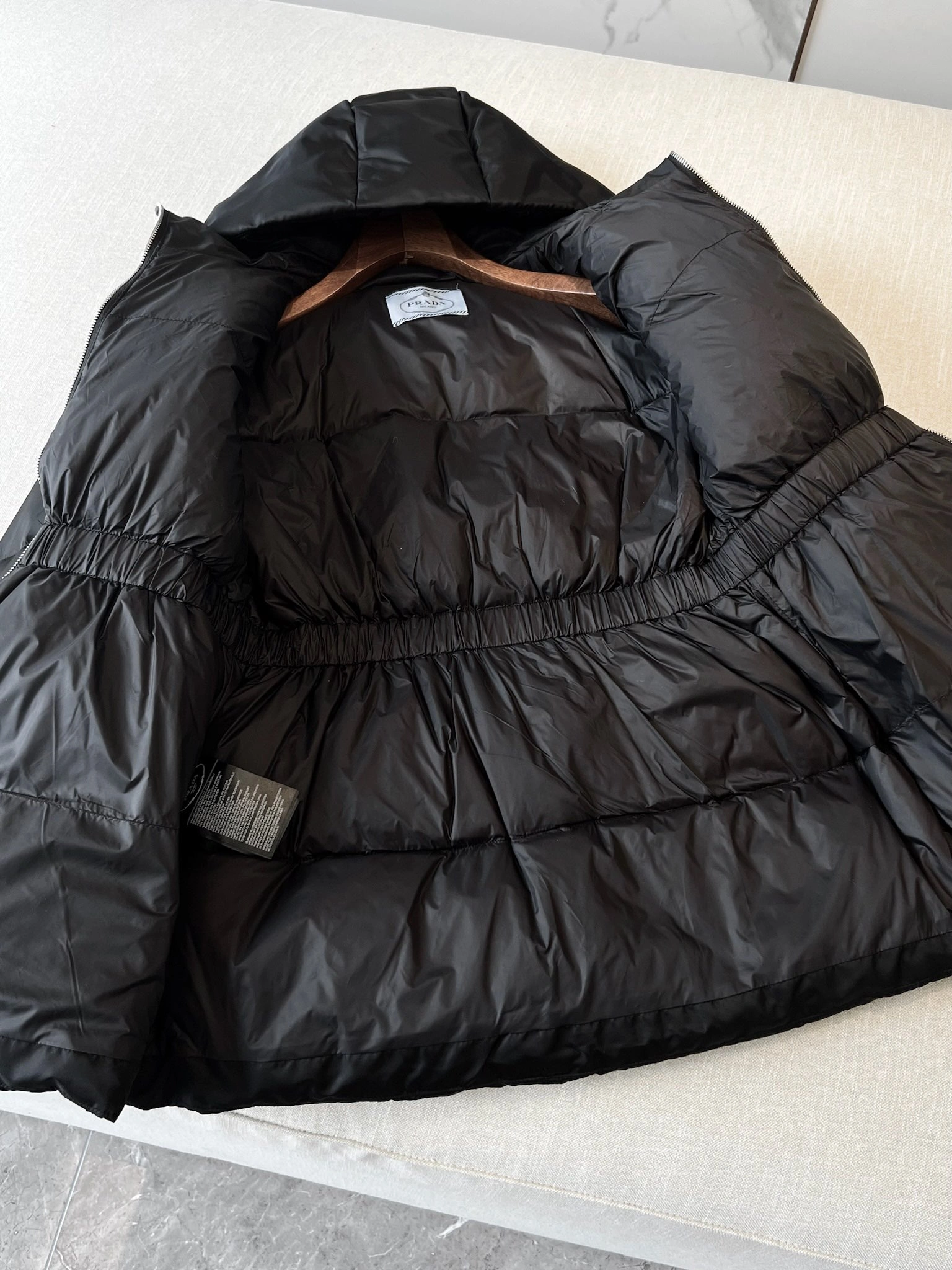 Comfortable Prada Down Jackets 172460