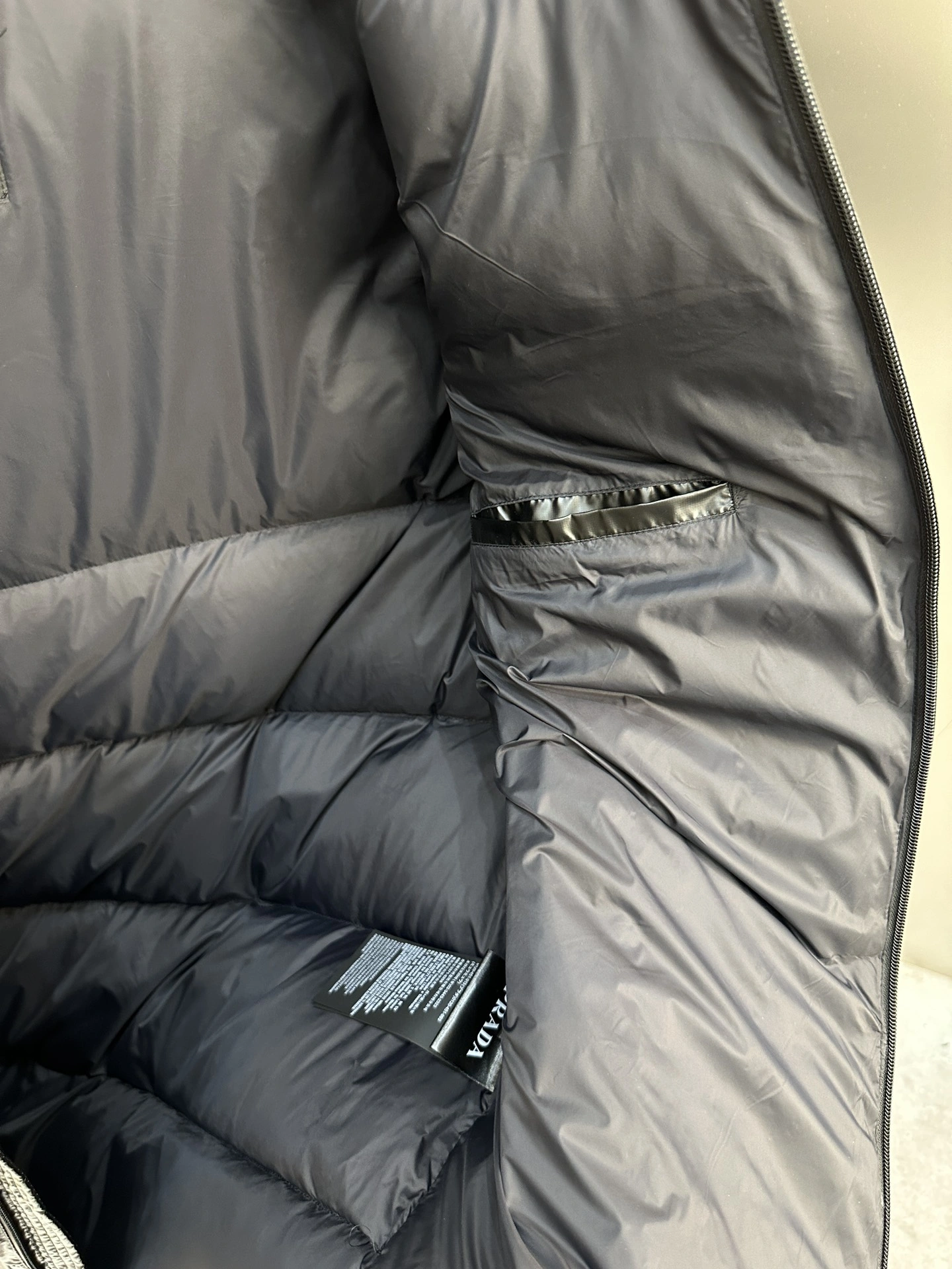 SoftTouch Prada Down Jackets 172425