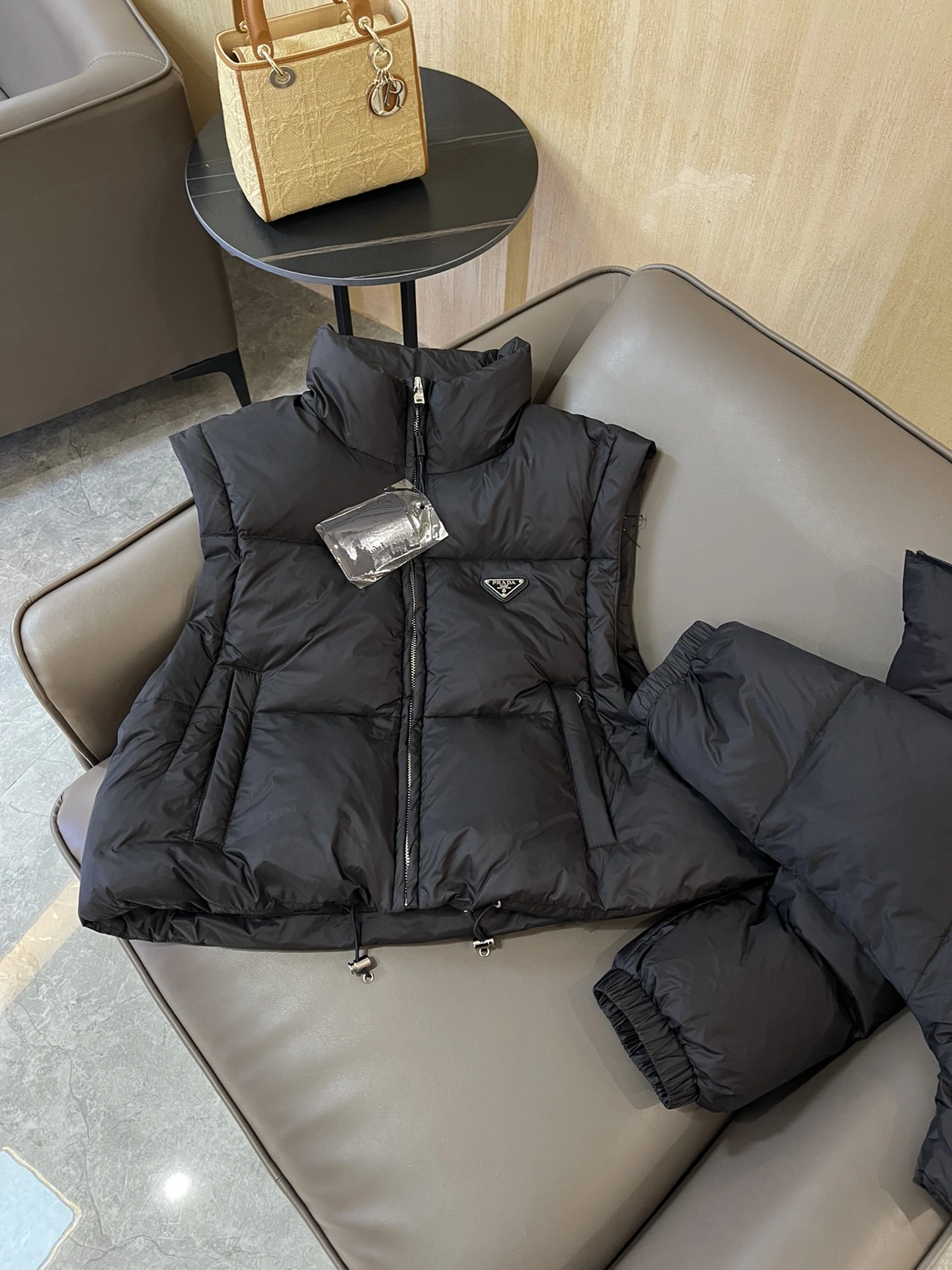 Youthful Prada Down Jackets 172423