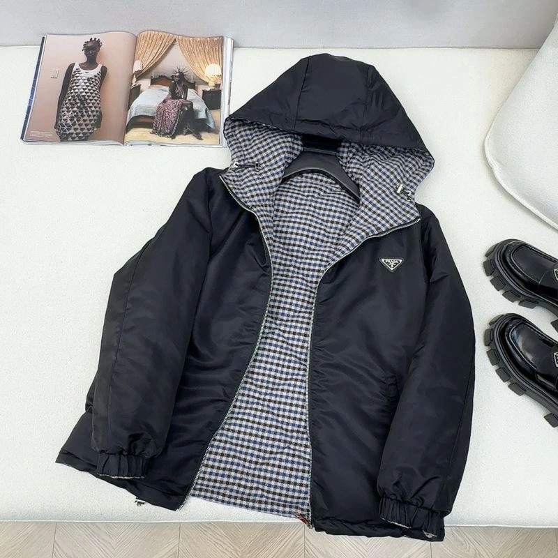 Flexible Prada Down Jackets 172234