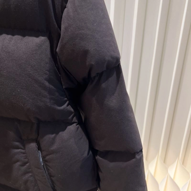 Prada Down Jackets Stylish 172231