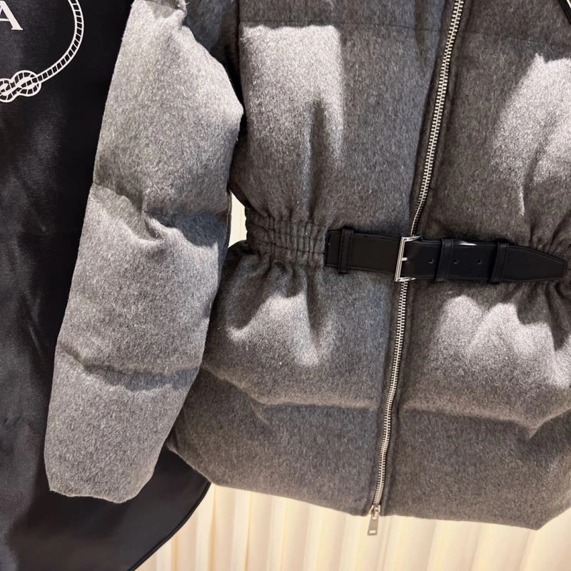 Prada Down Jackets Chic 172278