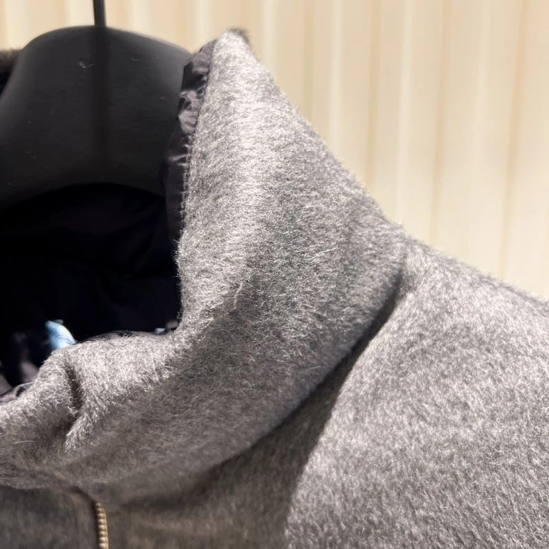 Prada Down Jackets Neat 172275