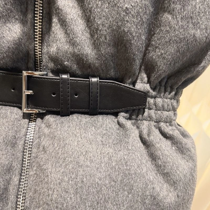 Prada Down Jackets Neat 172275