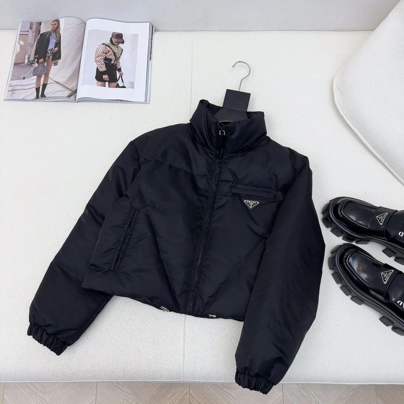 Trendsetting Prada Down Jackets 172160