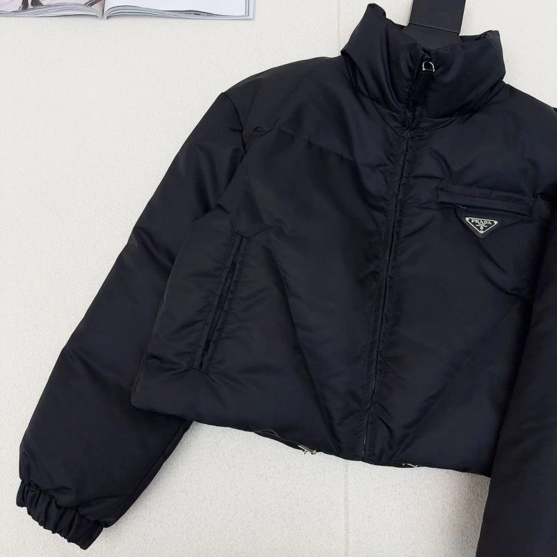 Trendsetting Prada Down Jackets 172160