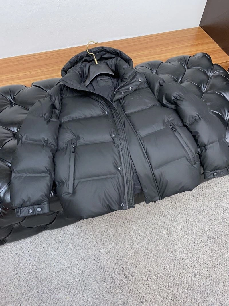 Breathable Prada Down Jackets 172154