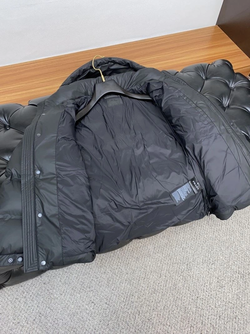 Breathable Prada Down Jackets 172154