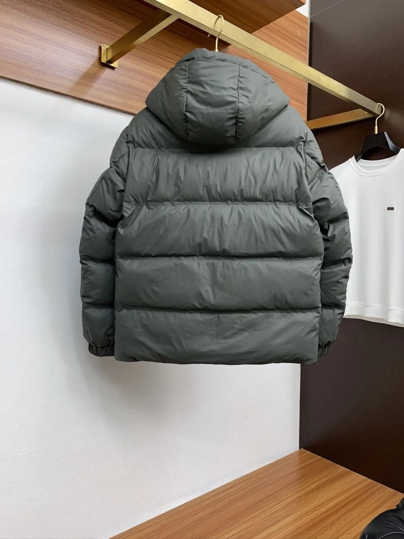 Prada Down Jackets Neat 172122