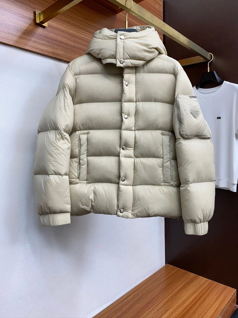 Effortless Prada Down Jackets 172121