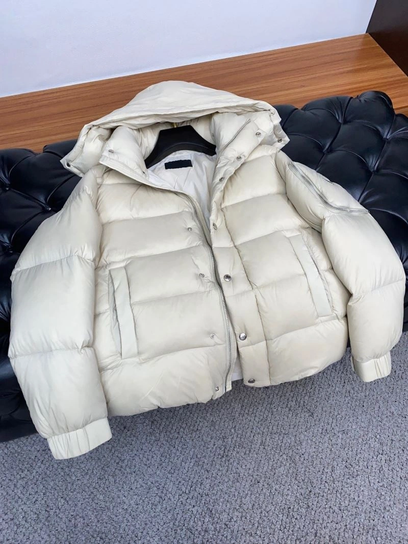 Effortless Prada Down Jackets 172121