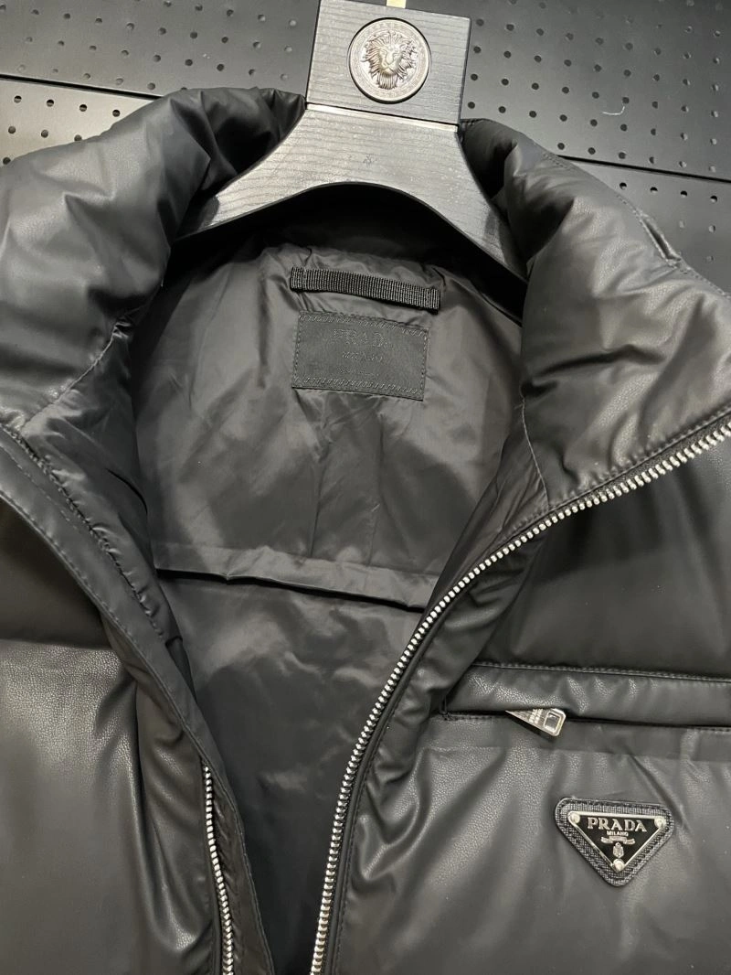 ModernLook Prada Down Jackets 172157