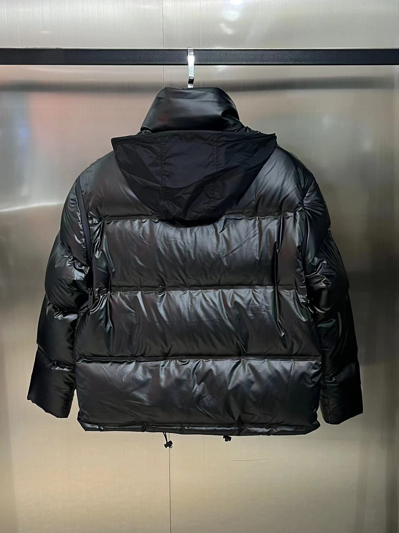 Prada Down Jackets EasyMatch 172420