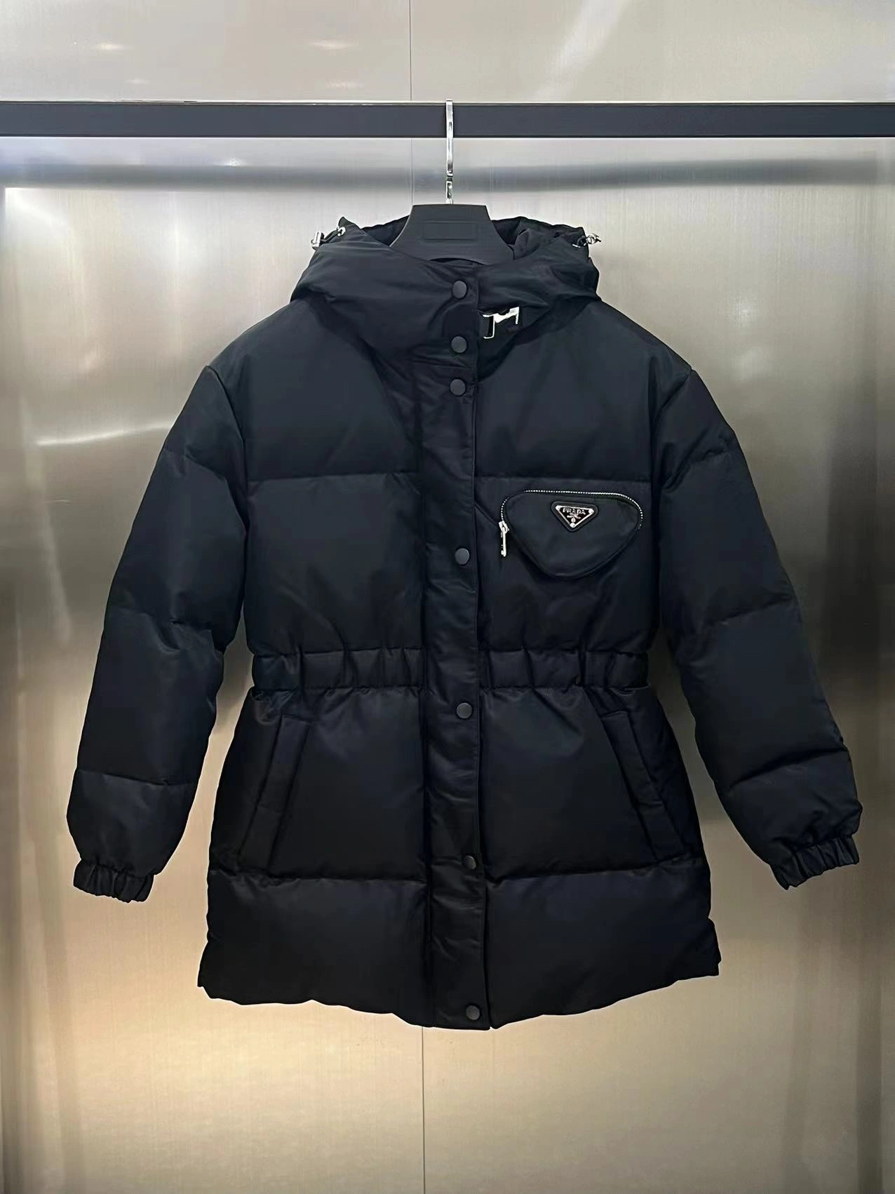 SmoothTexture Prada Down Jackets 172418