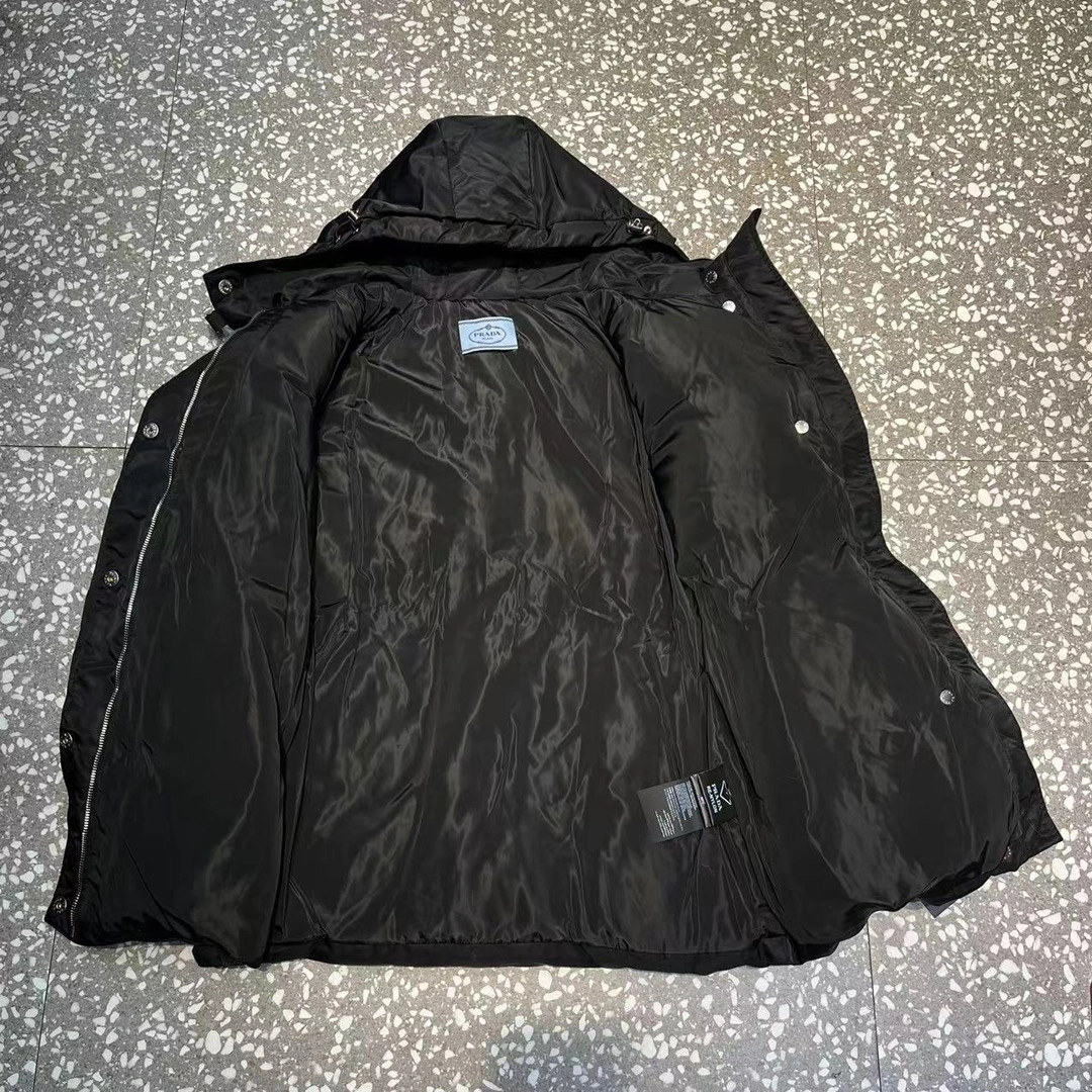 SmoothTexture Prada Down Jackets 172418