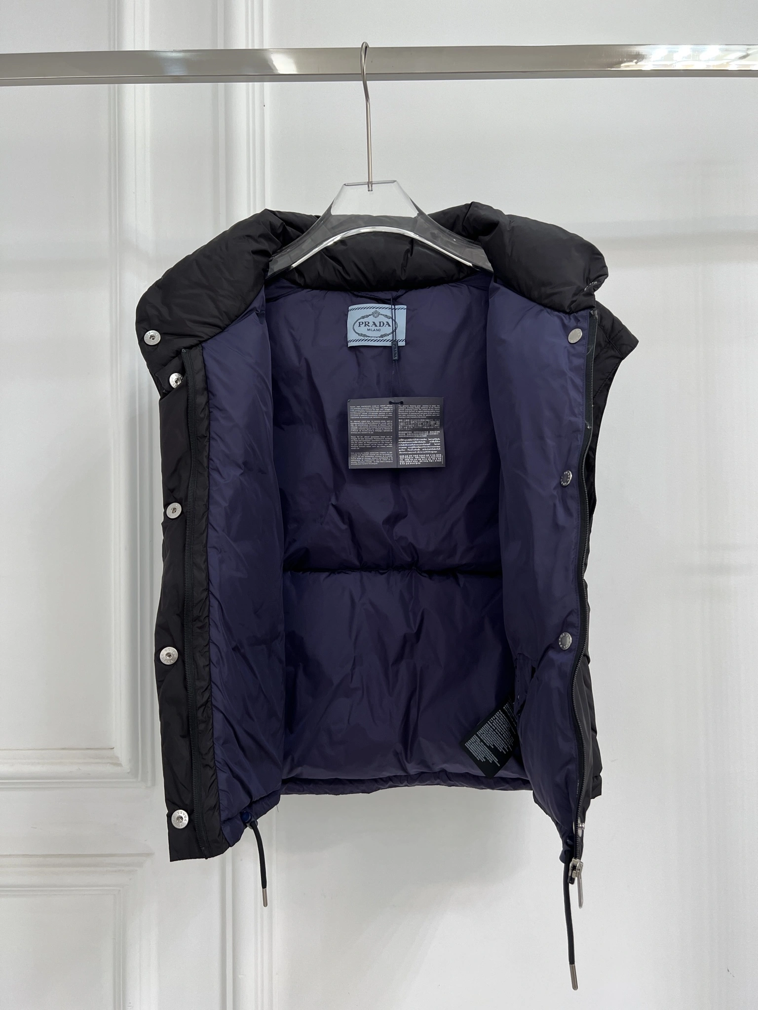 Prada Down Jackets WellDesigned 172416