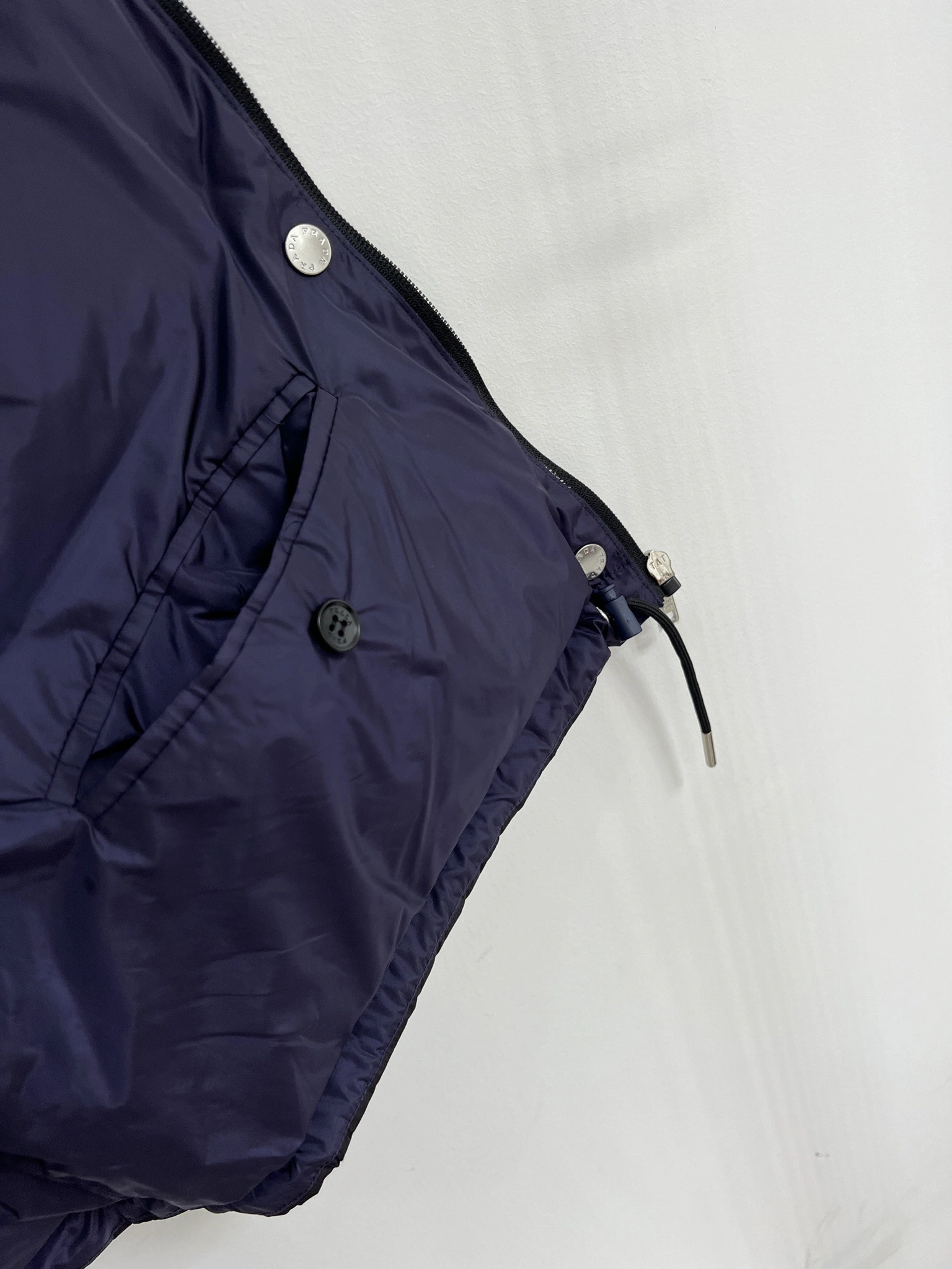 Prada Down Jackets WellDesigned 172416