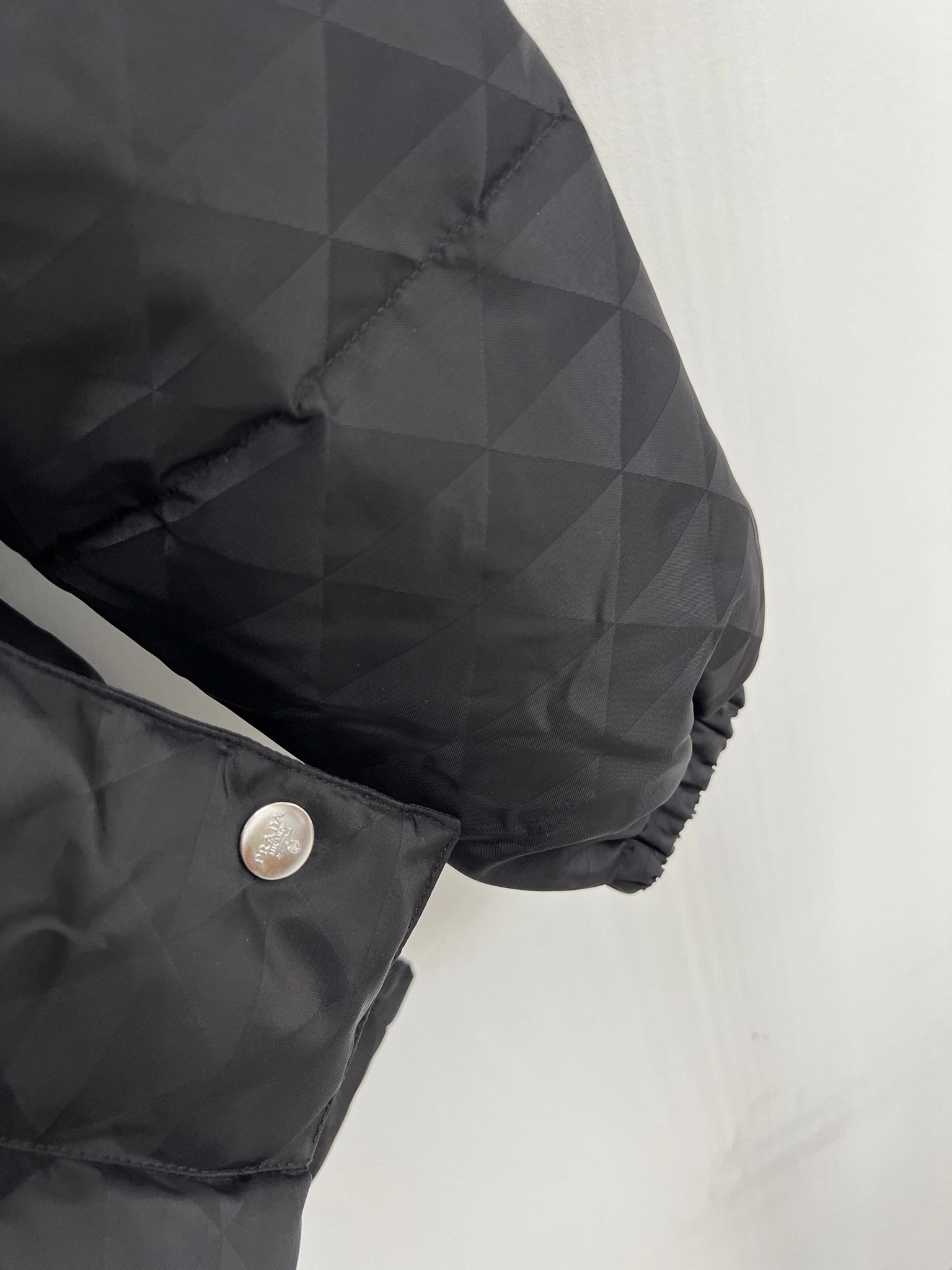 Prada Down Jackets Affordable 172447