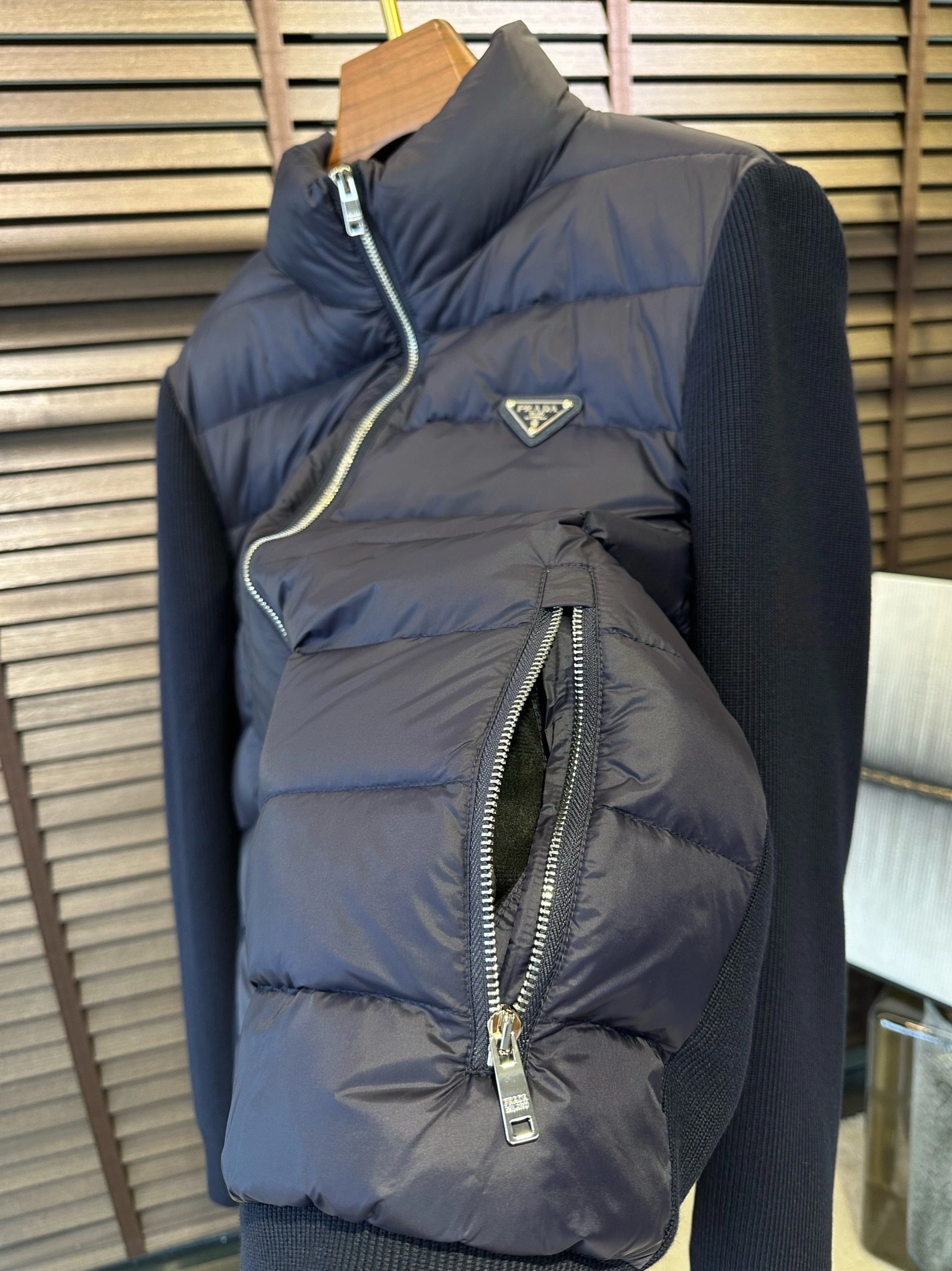 Prada Down Jackets Breathable 172404