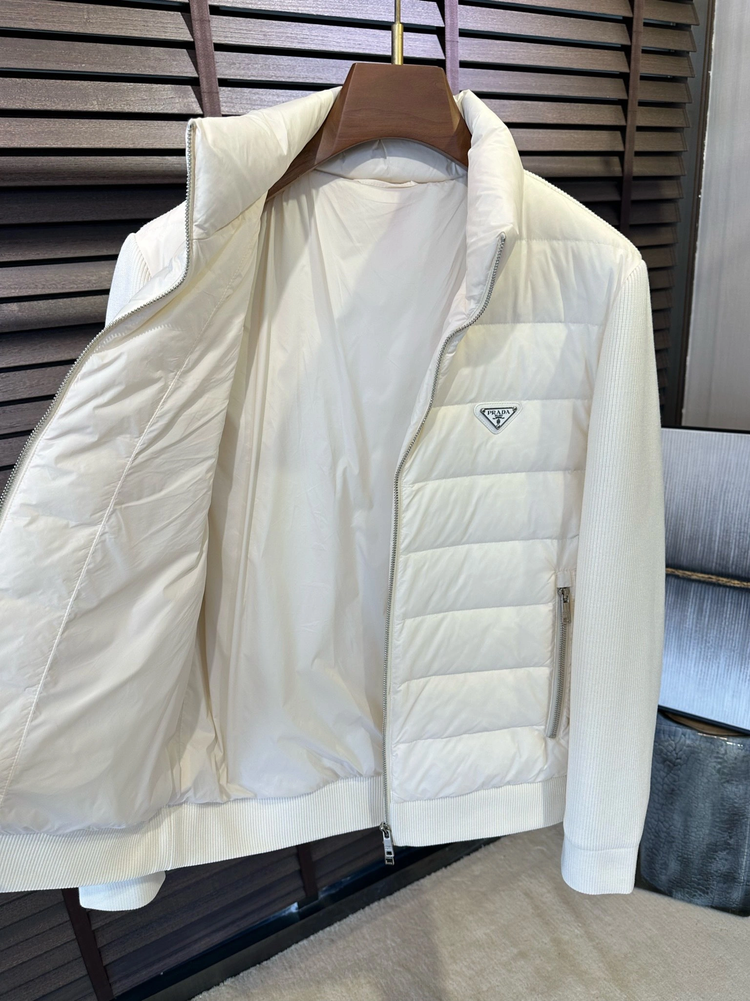 Prada Down Jackets Trendy 172406