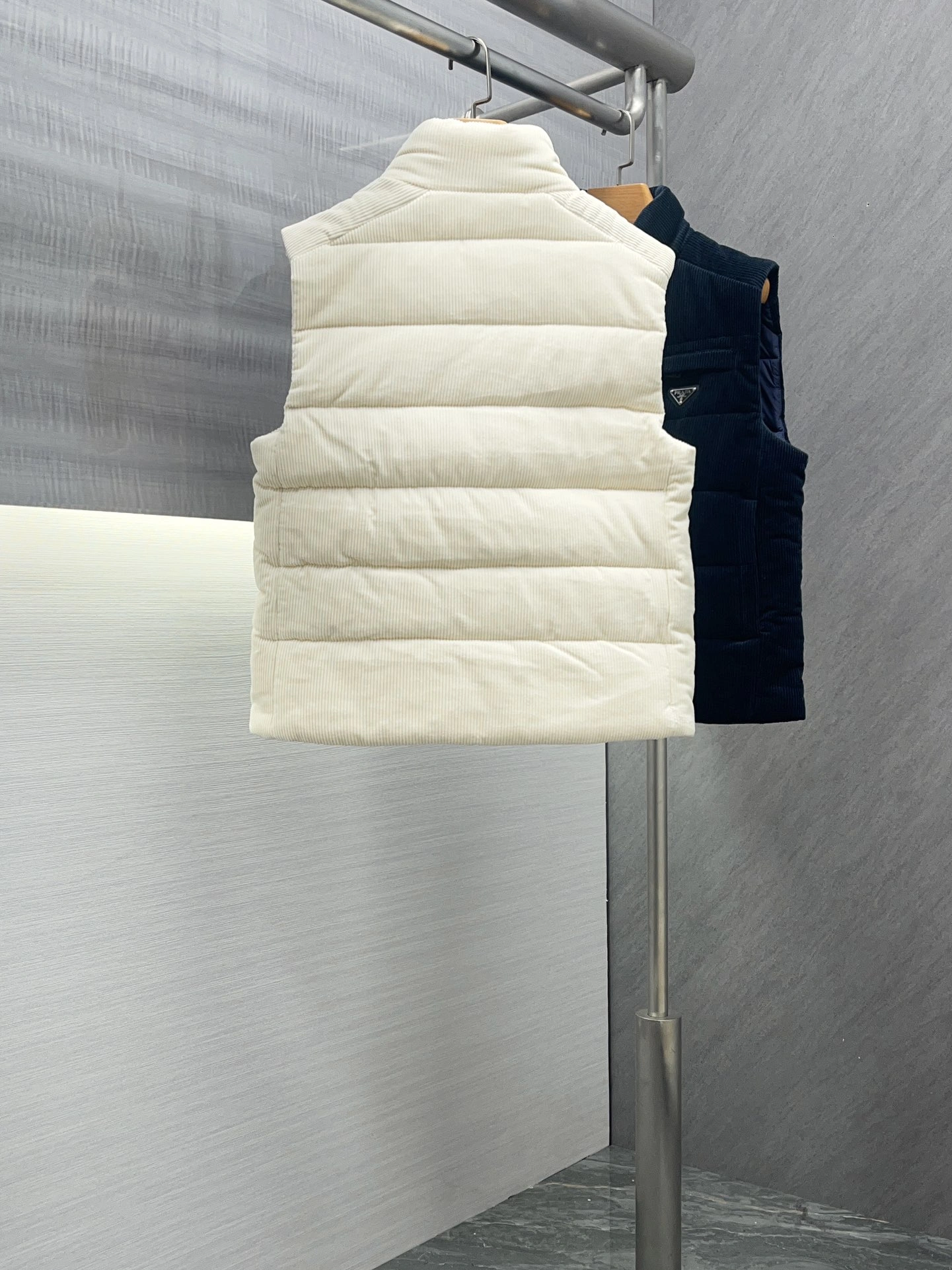 Prada Down Jackets SportInspired 172414