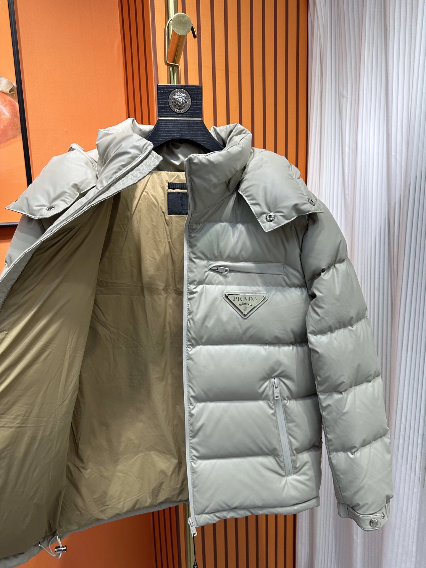 Effortless Prada Down Jackets 172396