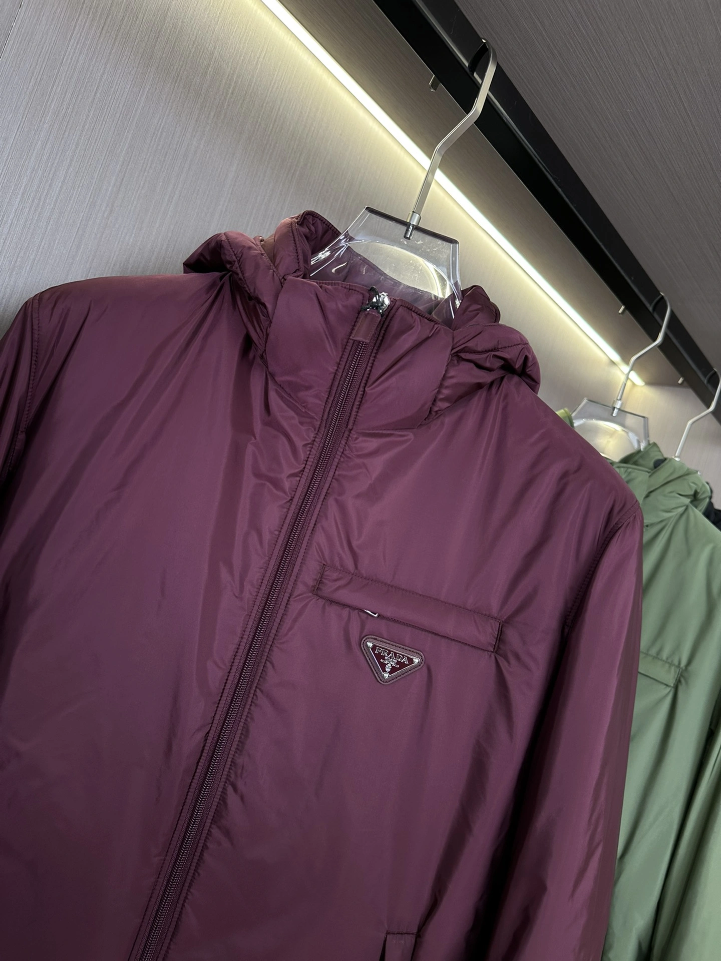 HighQuality Prada Down Jackets 172394