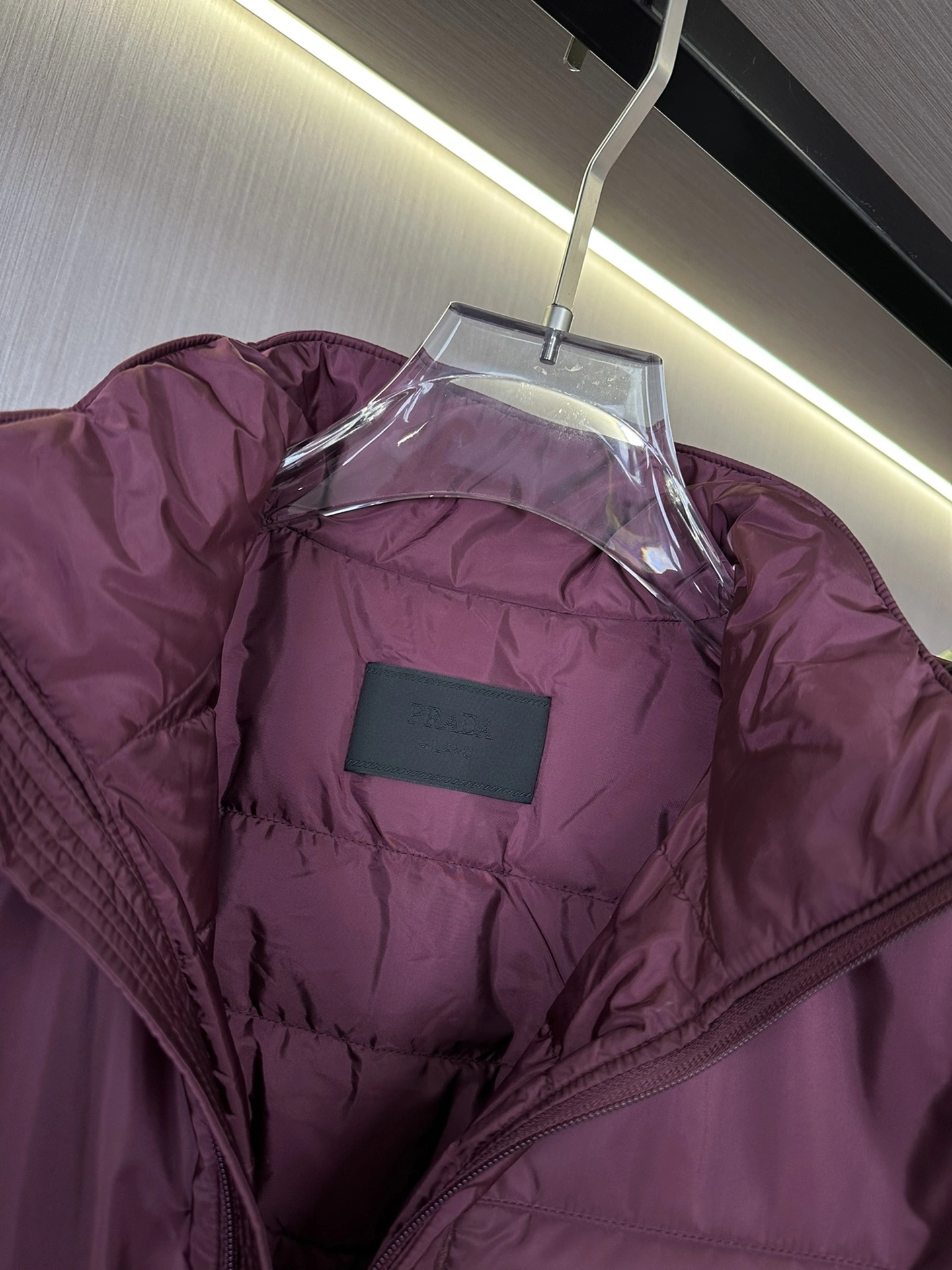 HighQuality Prada Down Jackets 172394