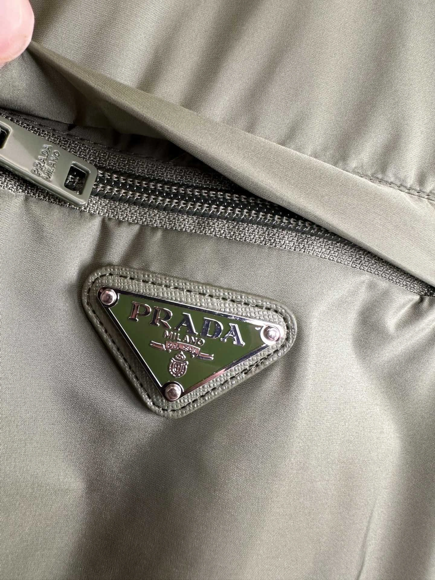 Fashionable Prada Down Jackets 172389