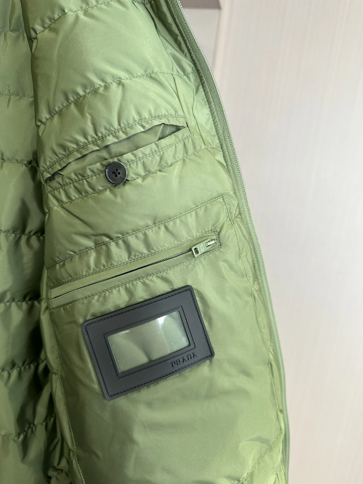 Fashionable Prada Down Jackets 172389