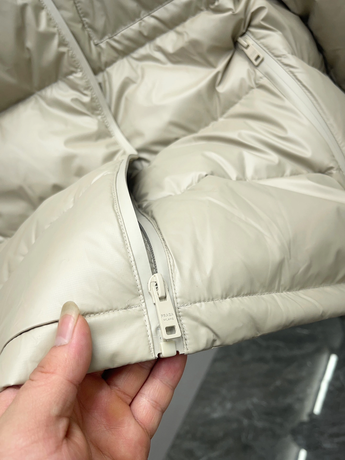 Sleek Prada Down Jackets 172392