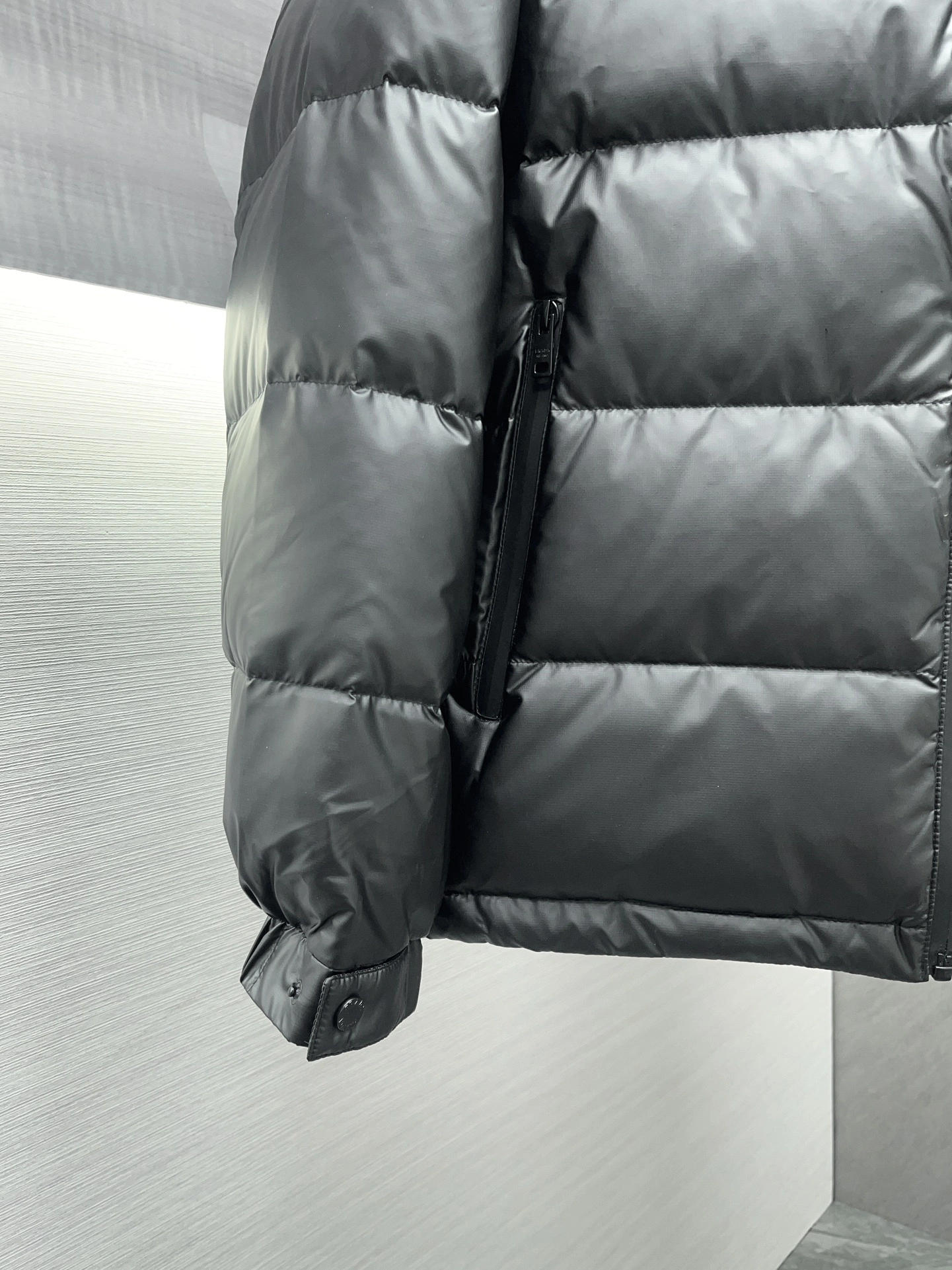 BestValue Prada Down Jackets 172424
