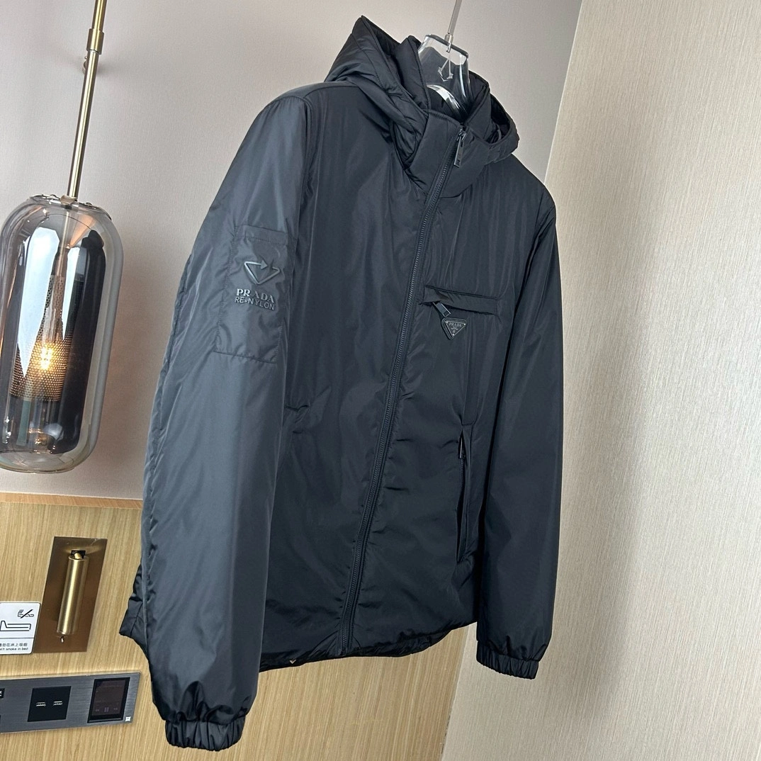 MoistureWicking Prada Down Jackets 172385