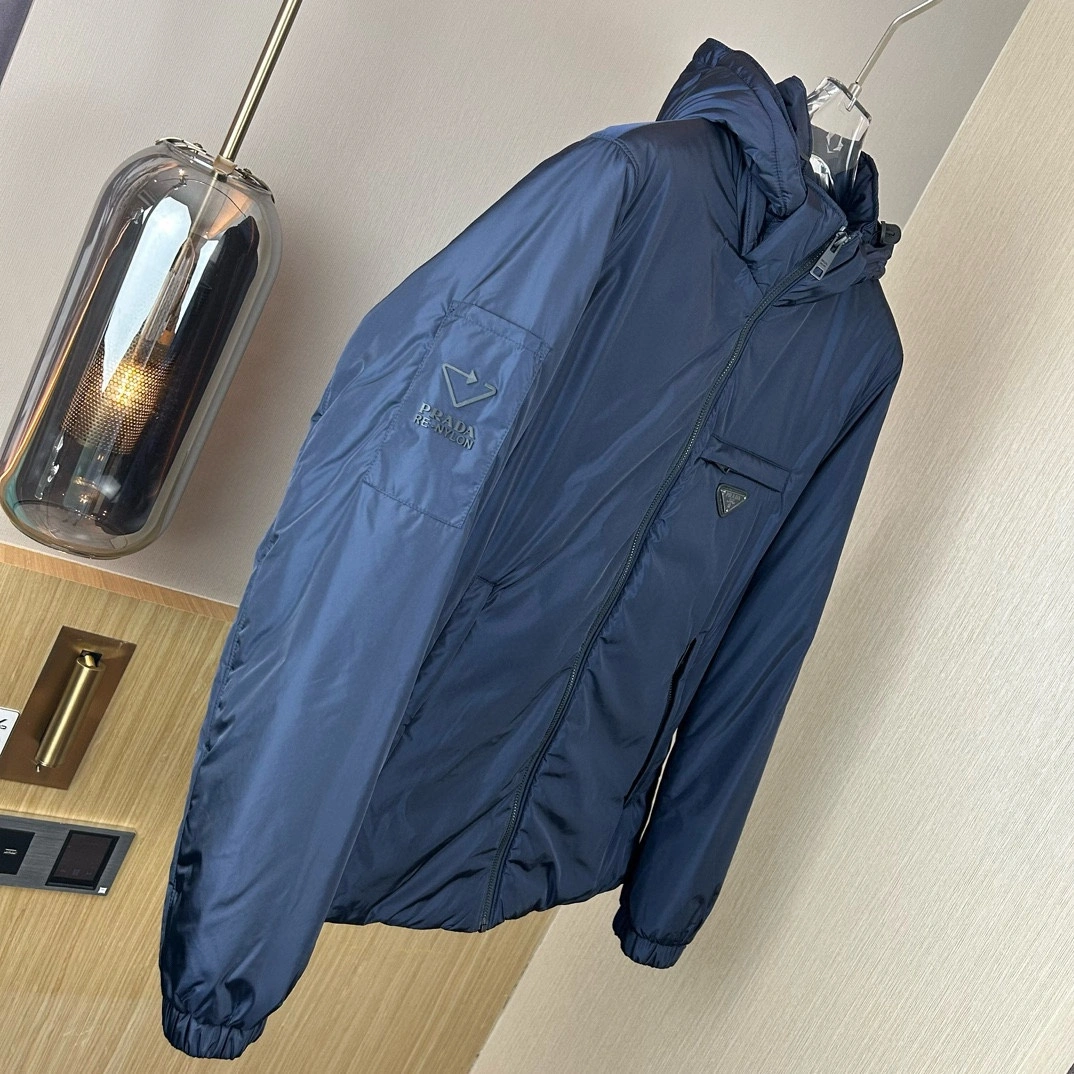 Prada Down Jackets EasyMatch 172384