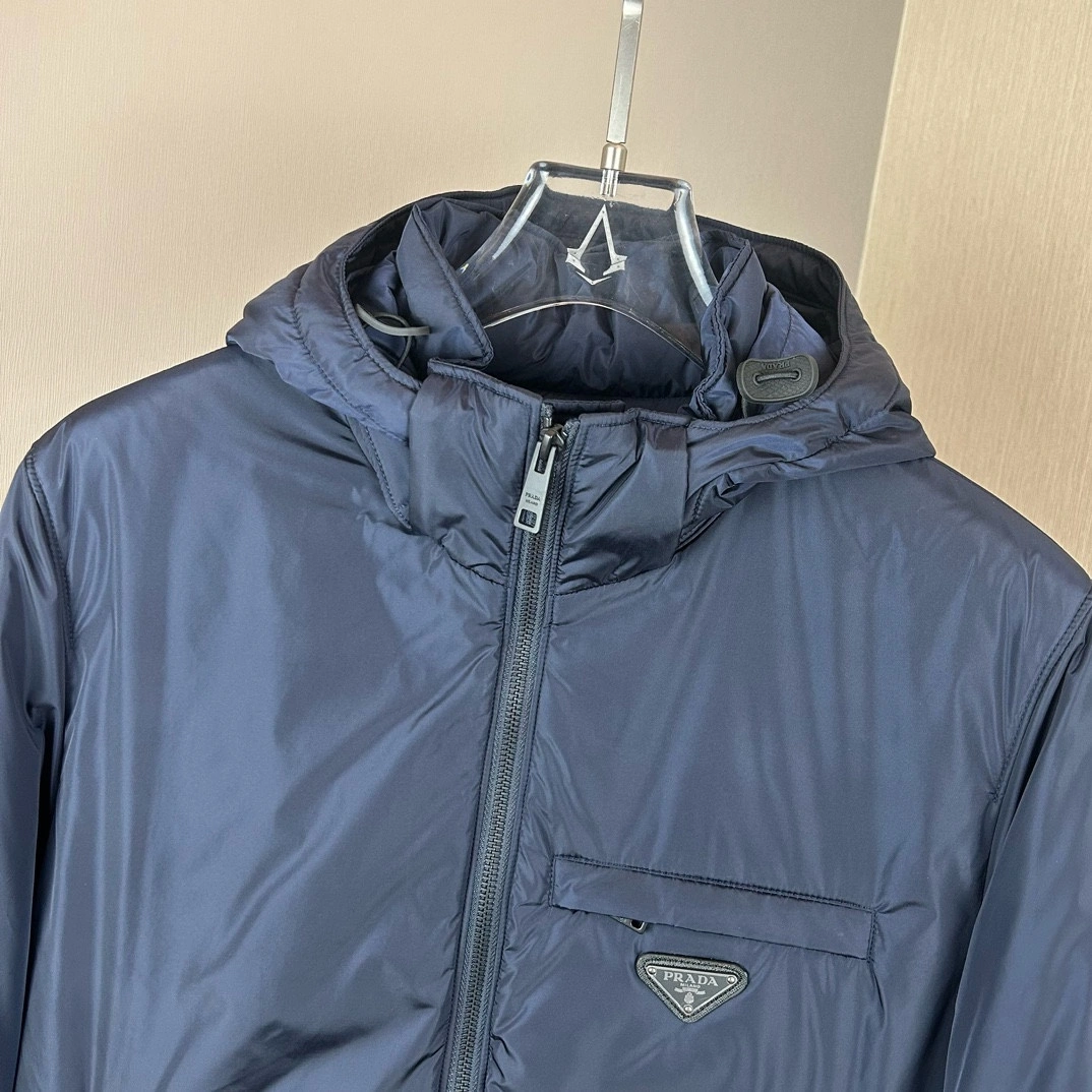 Prada Down Jackets EasyMatch 172384