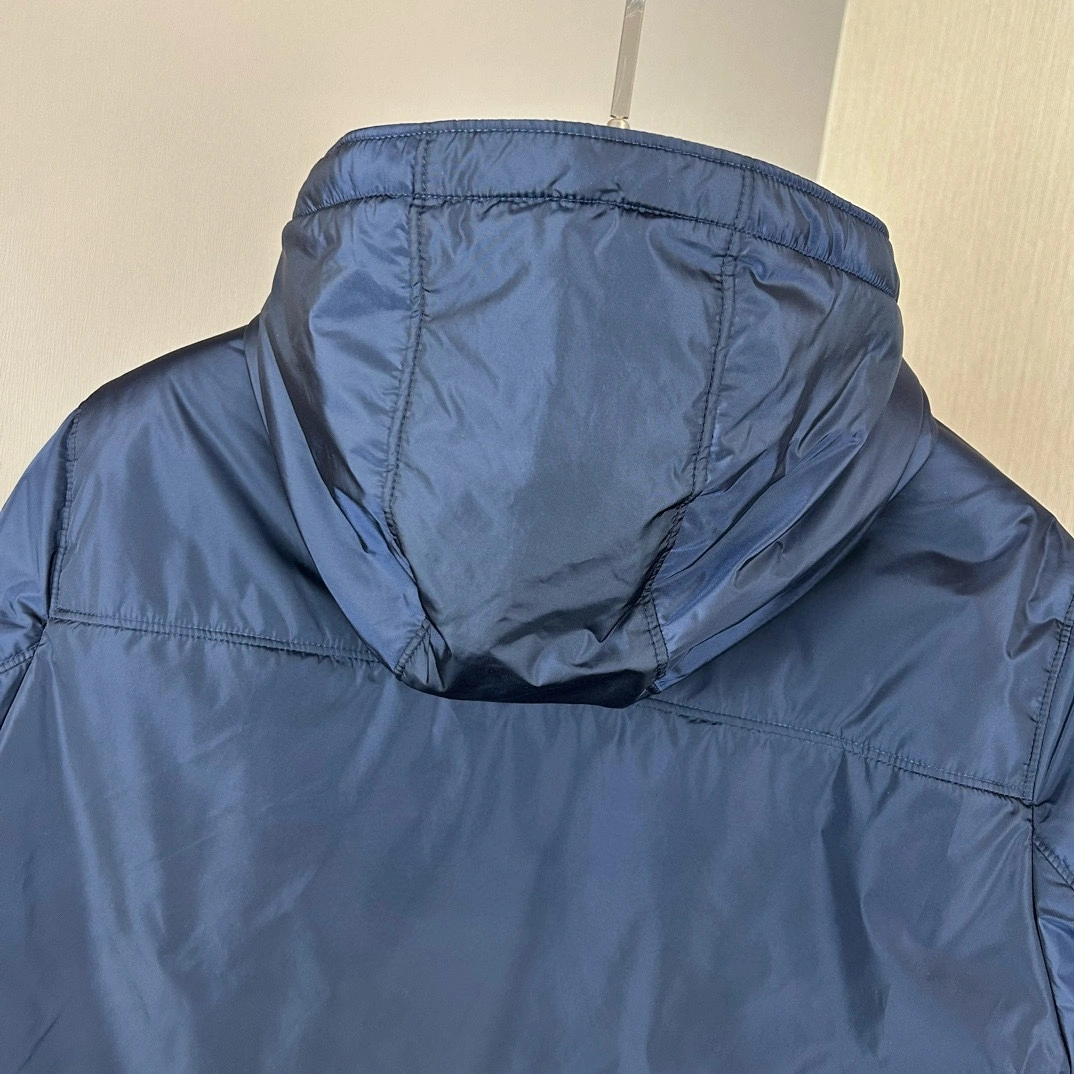 Prada Down Jackets EasyMatch 172384