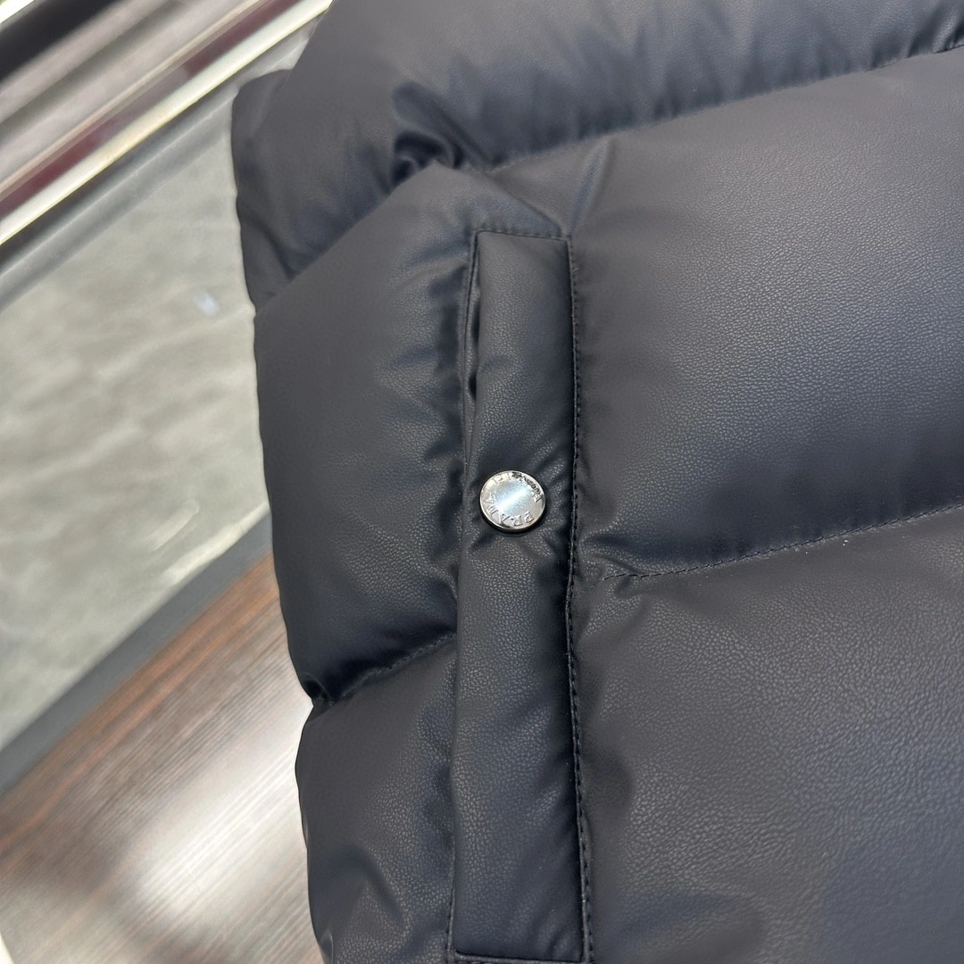 Snug Prada Down Jackets 172381