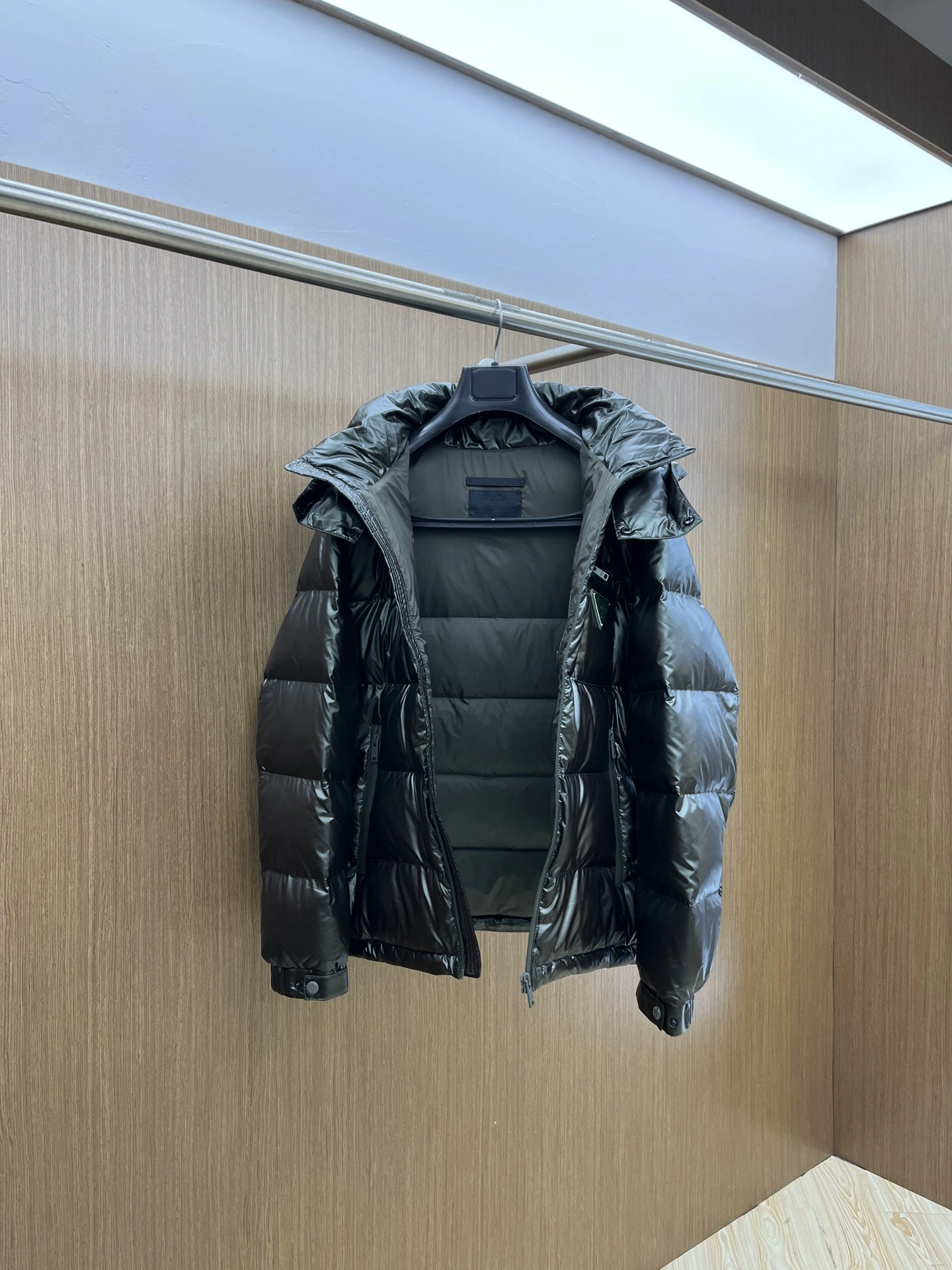 Prada Down Jackets Affordable 172373
