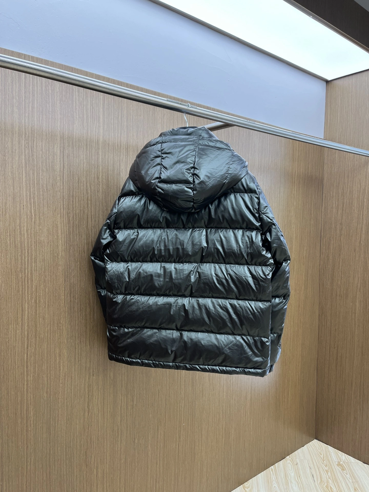 Prada Down Jackets Affordable 172373