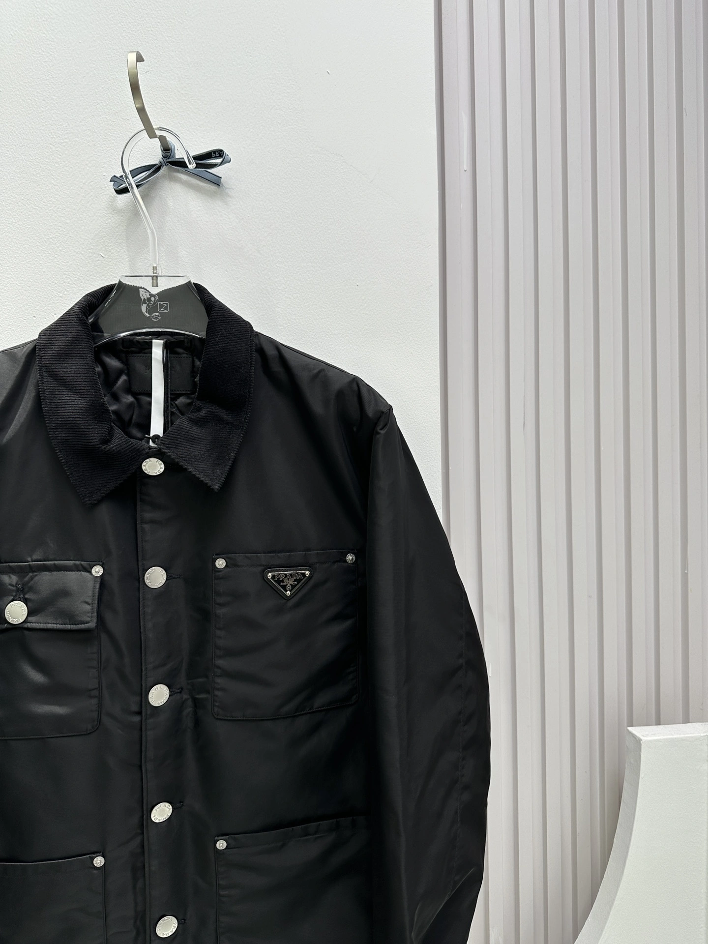 Prada Down Jackets Minimalist 172372