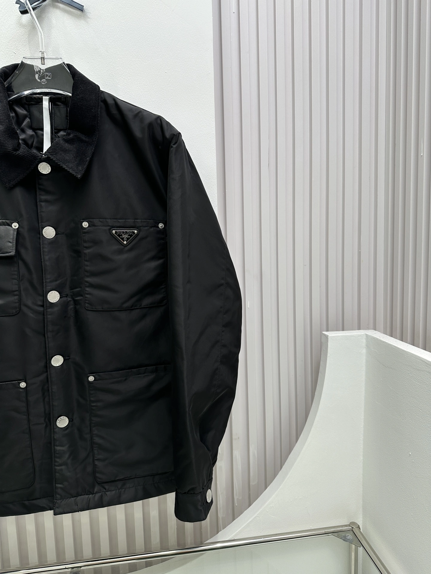 Prada Down Jackets Minimalist 172372