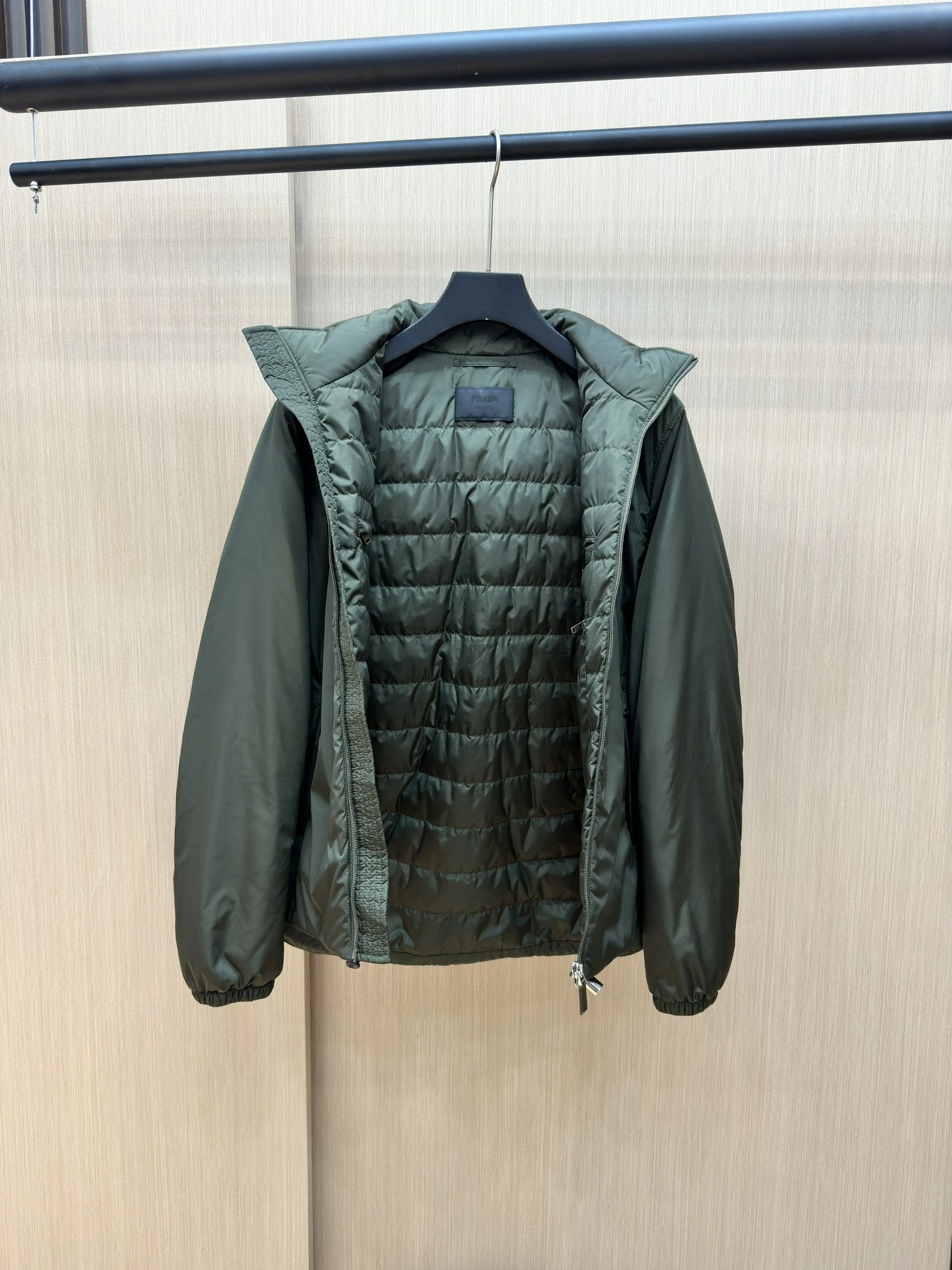 Prada Down Jackets Vibrant 172355