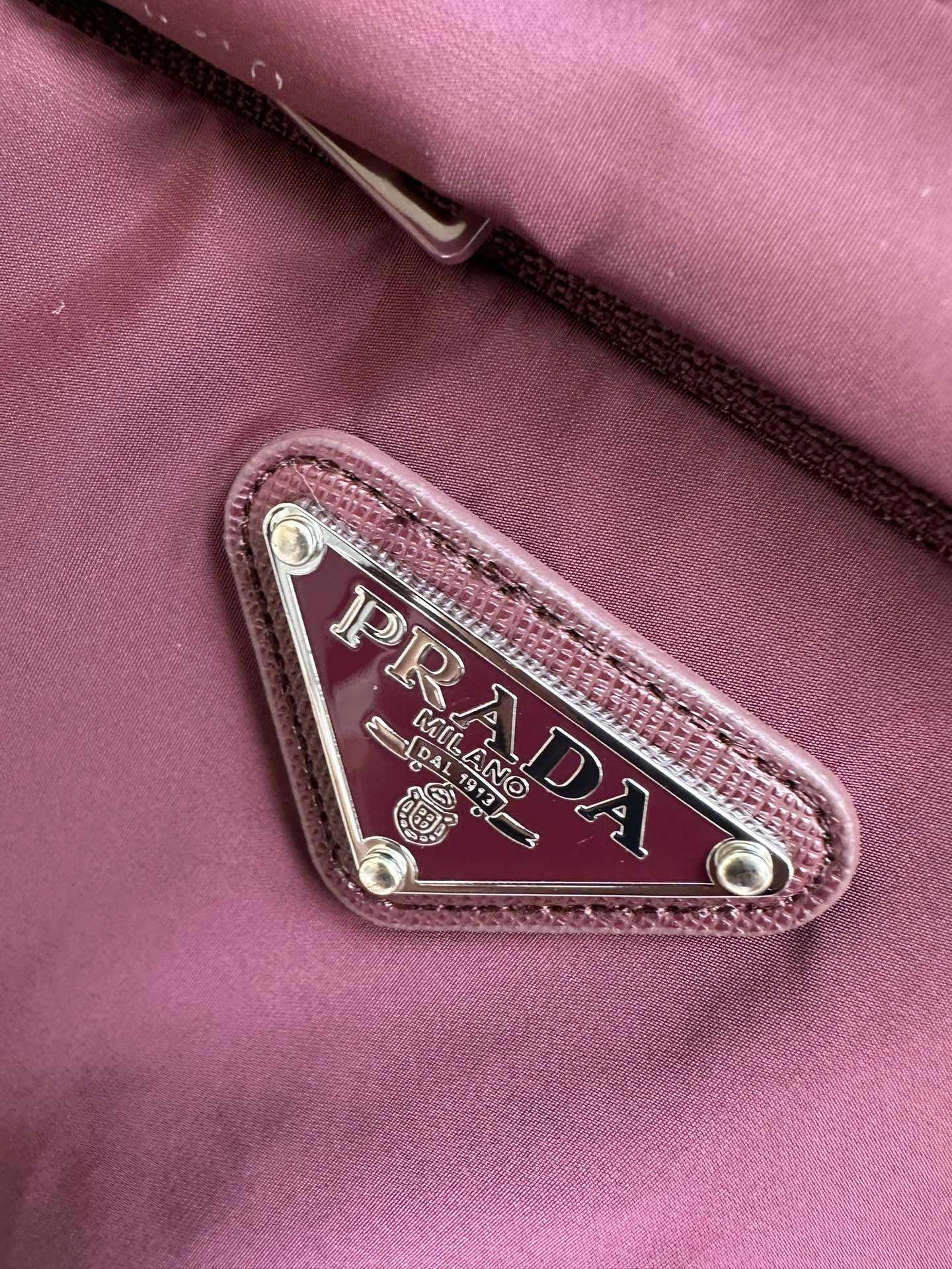 Prada Down Jackets NewStyle 172362